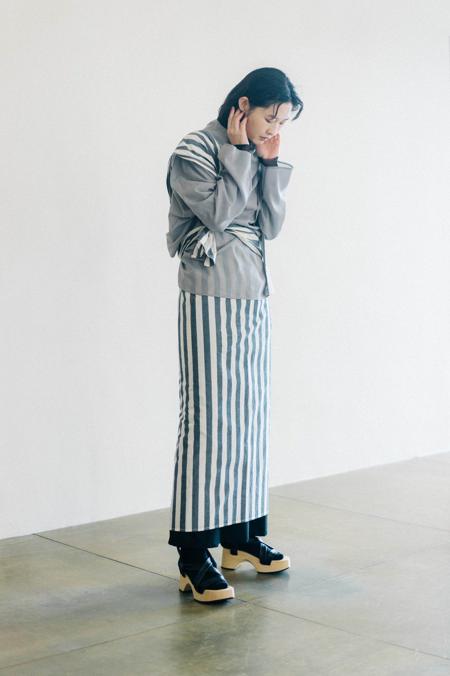 oversized tied-neck top (in-stock)