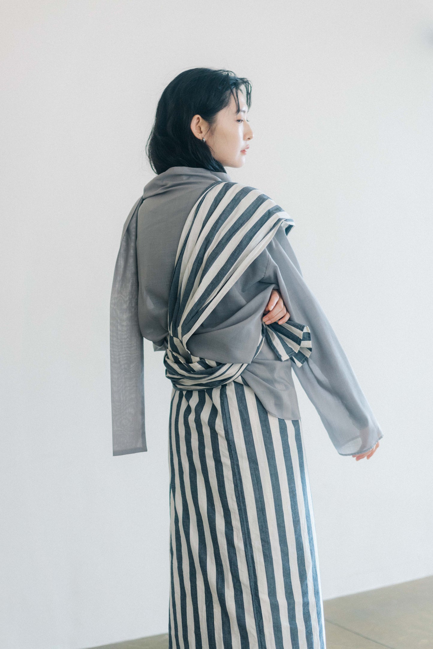 oversized tied-neck top (in-stock)