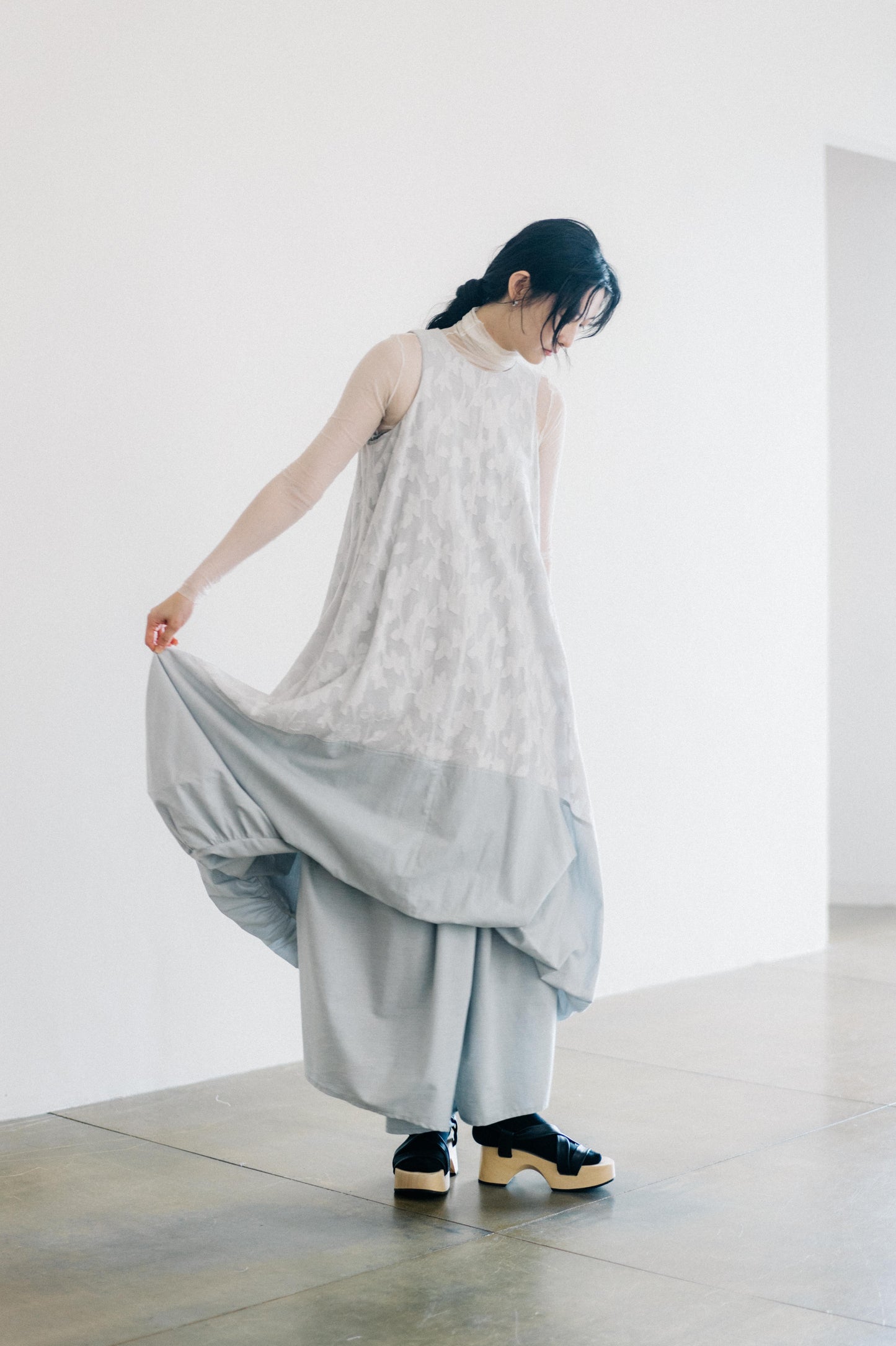 effortless elegance - sheer jacquard sleeveless cloud dress