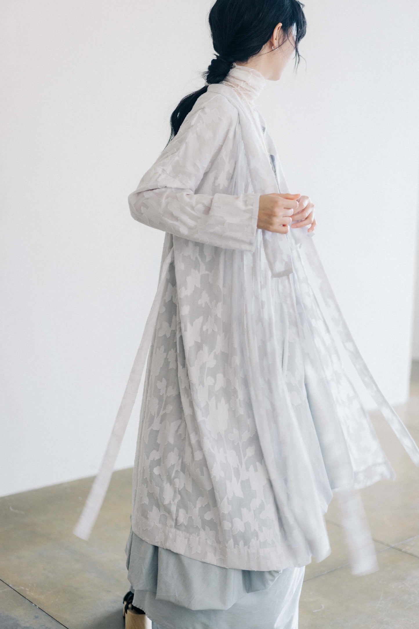 effortless elegance - sheer jacquard sleeveless cloud dress