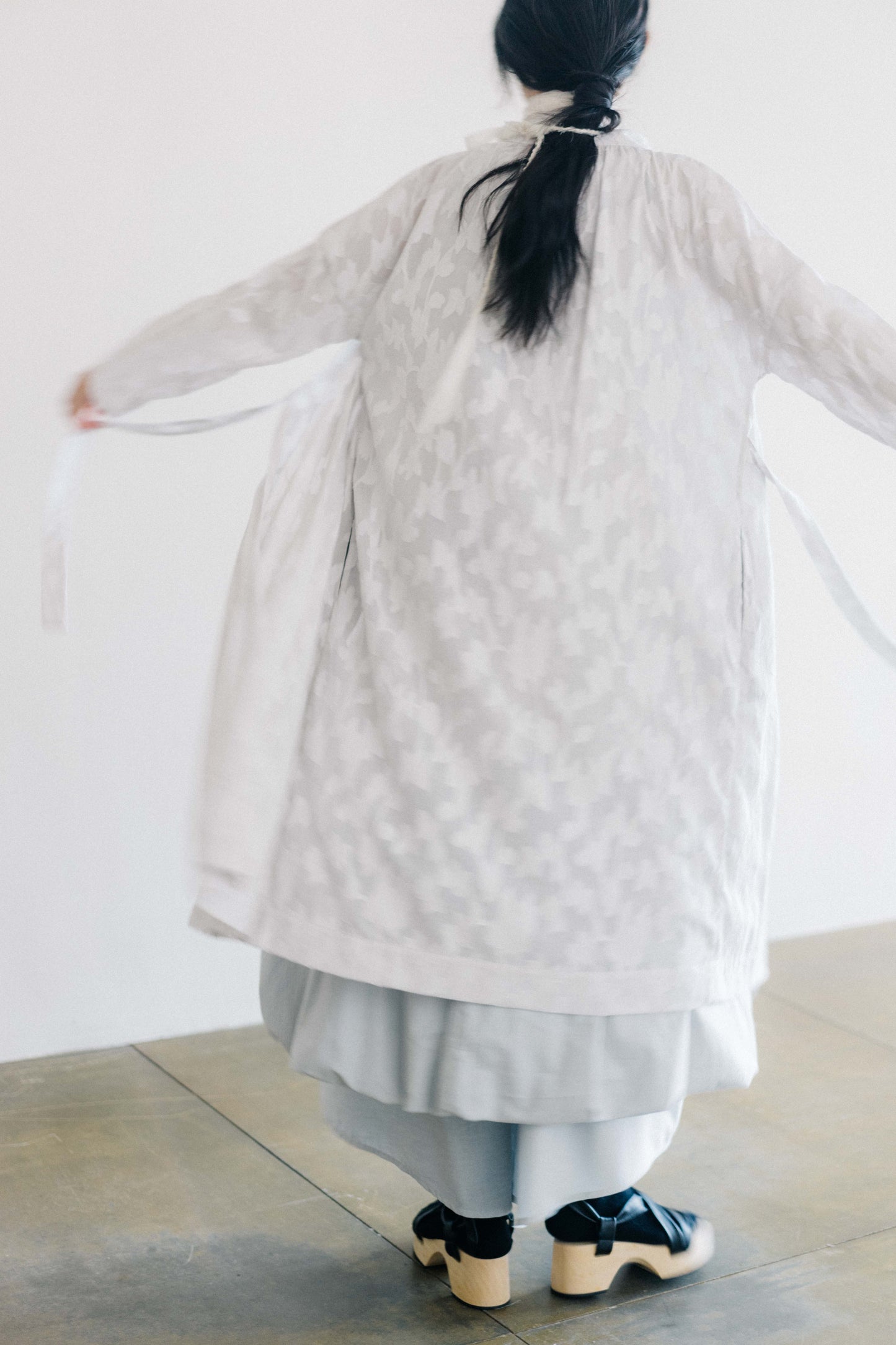 effortless elegance - sheer jacquard sleeveless cloud dress