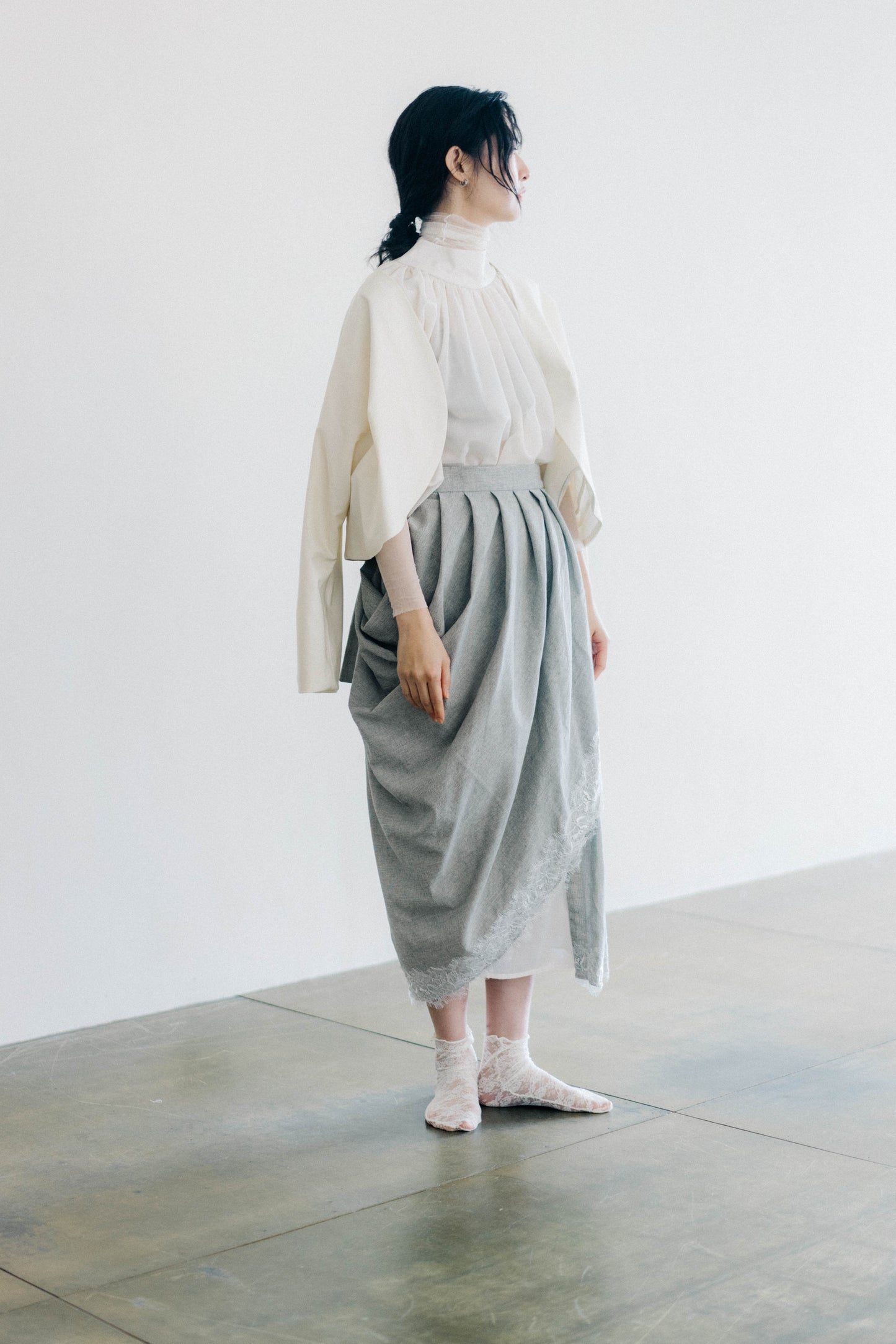 wool curved coat (pre-order)