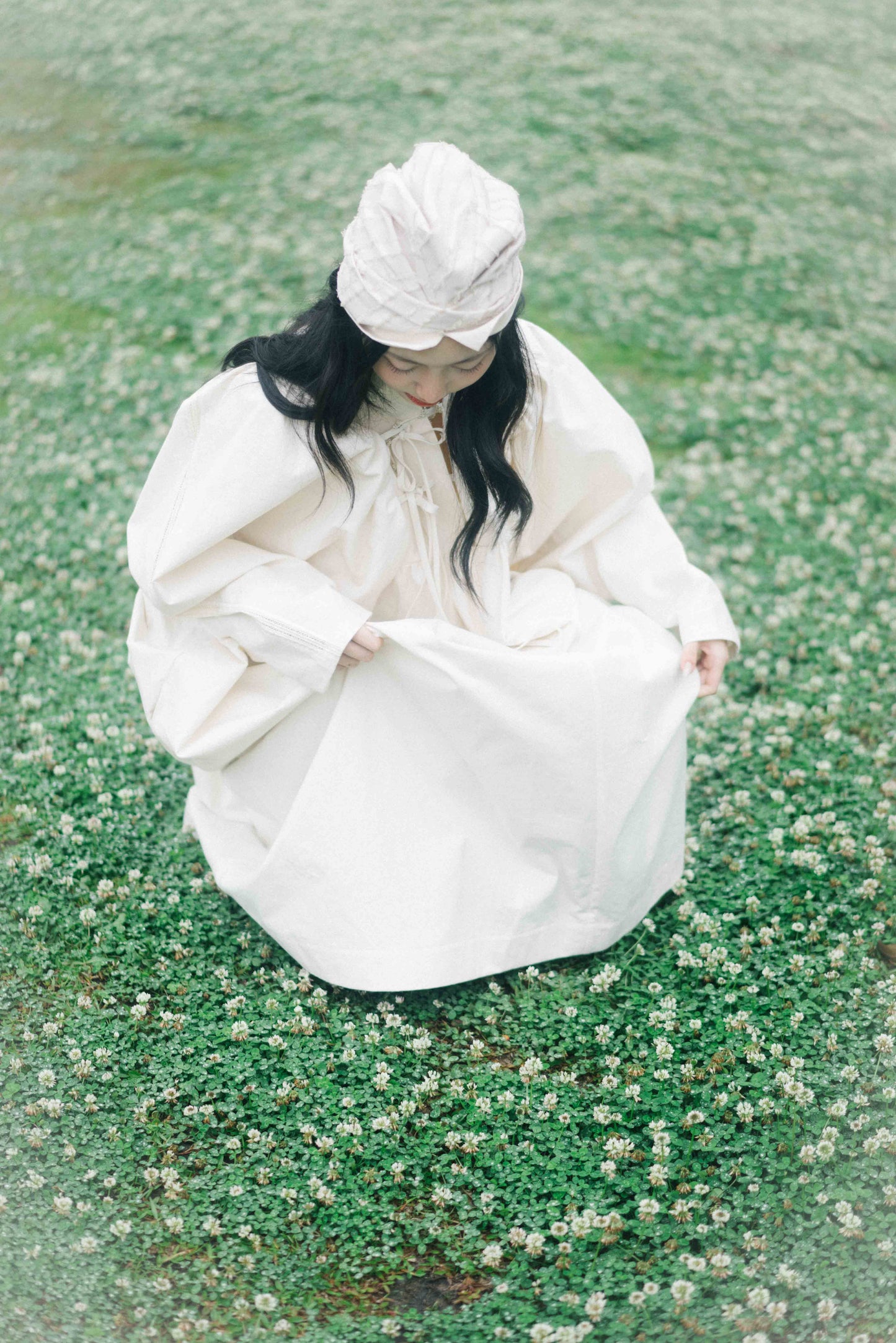 soft cloche hat - stripe beige (pre-order)