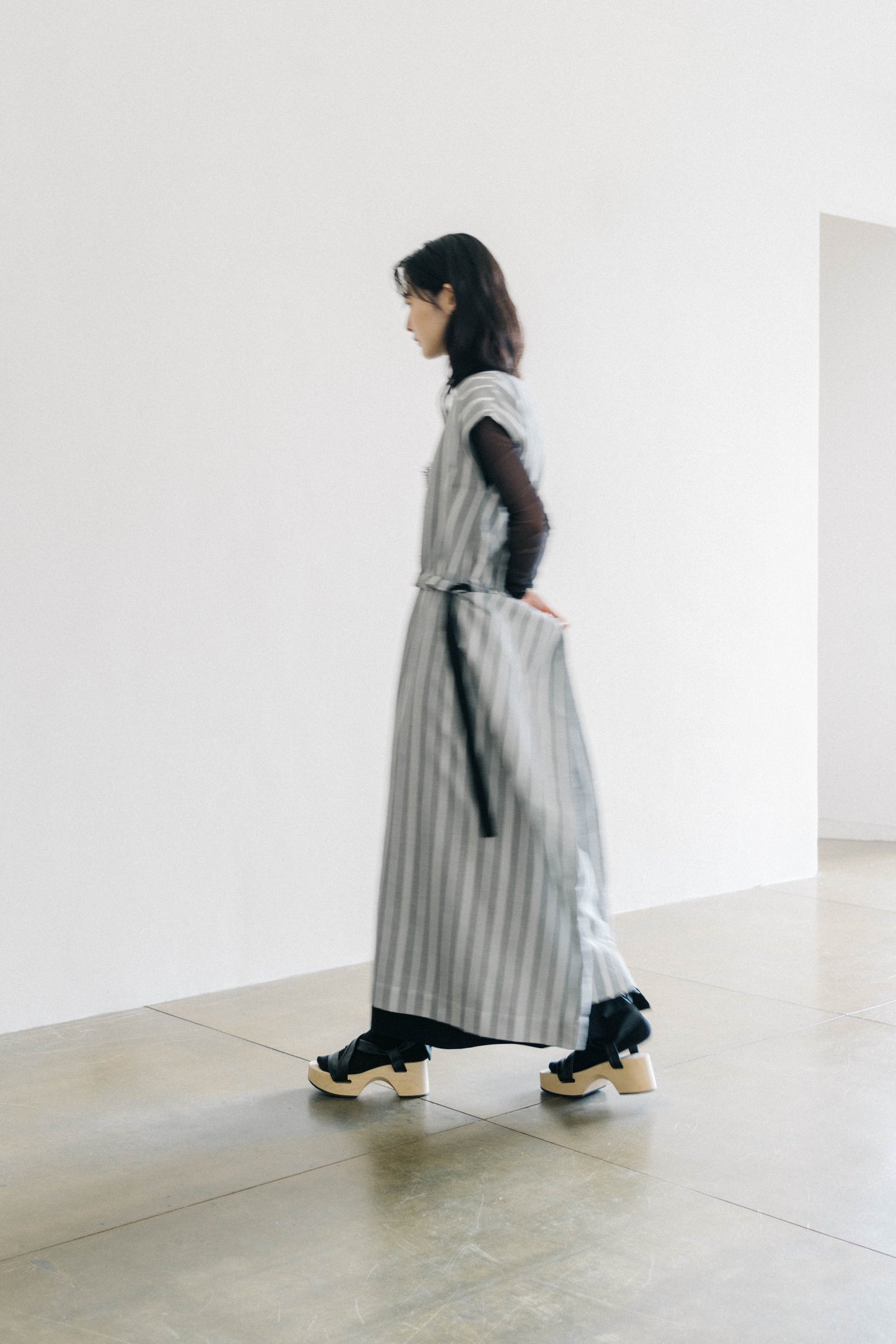 striped square-dress with black lace (pre-order)