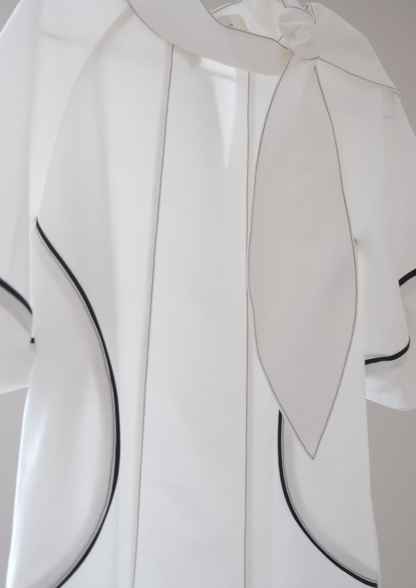 summer curved cutting with puffy short sleeves dress (in-stock)