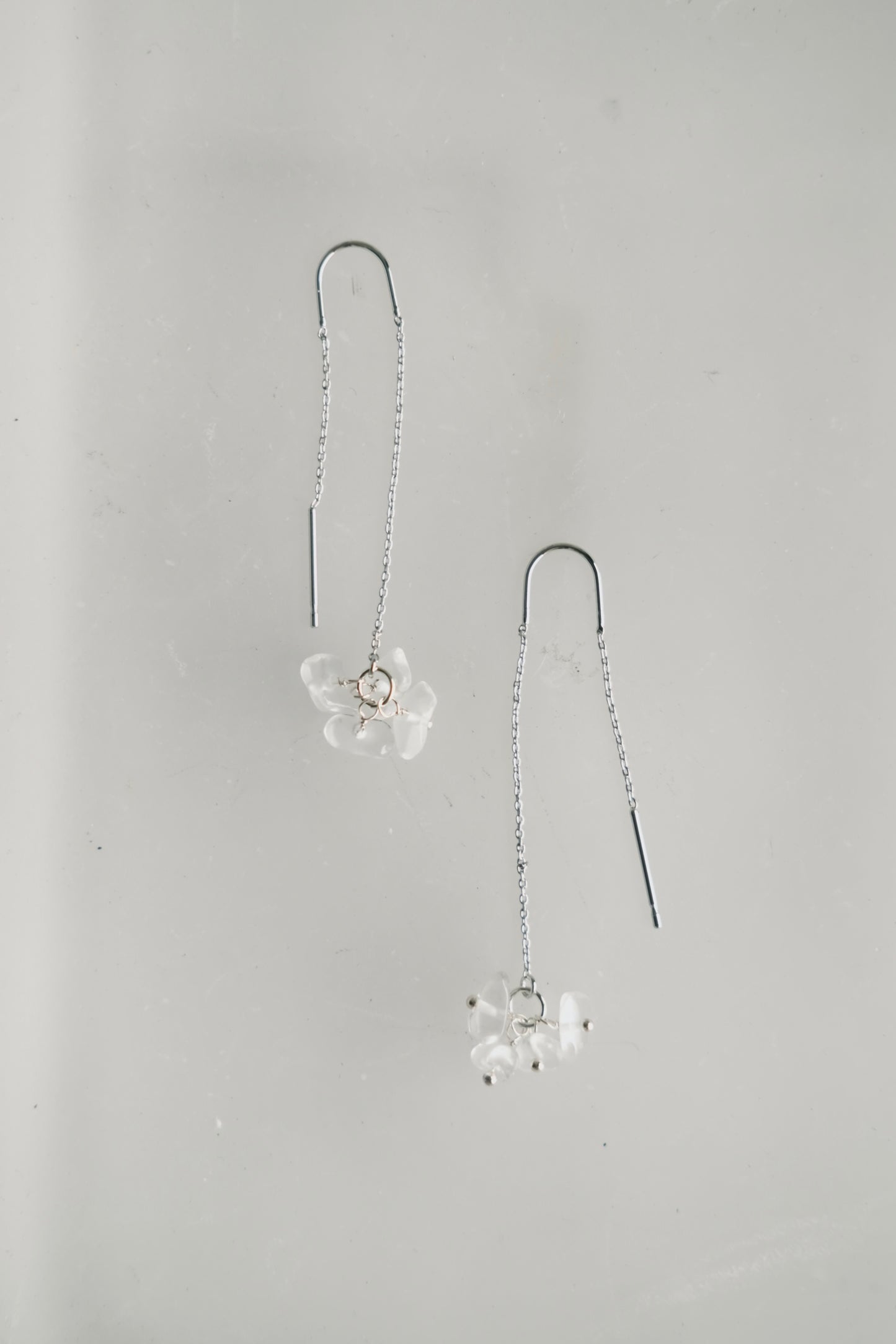 transparent stone earrings (pair)