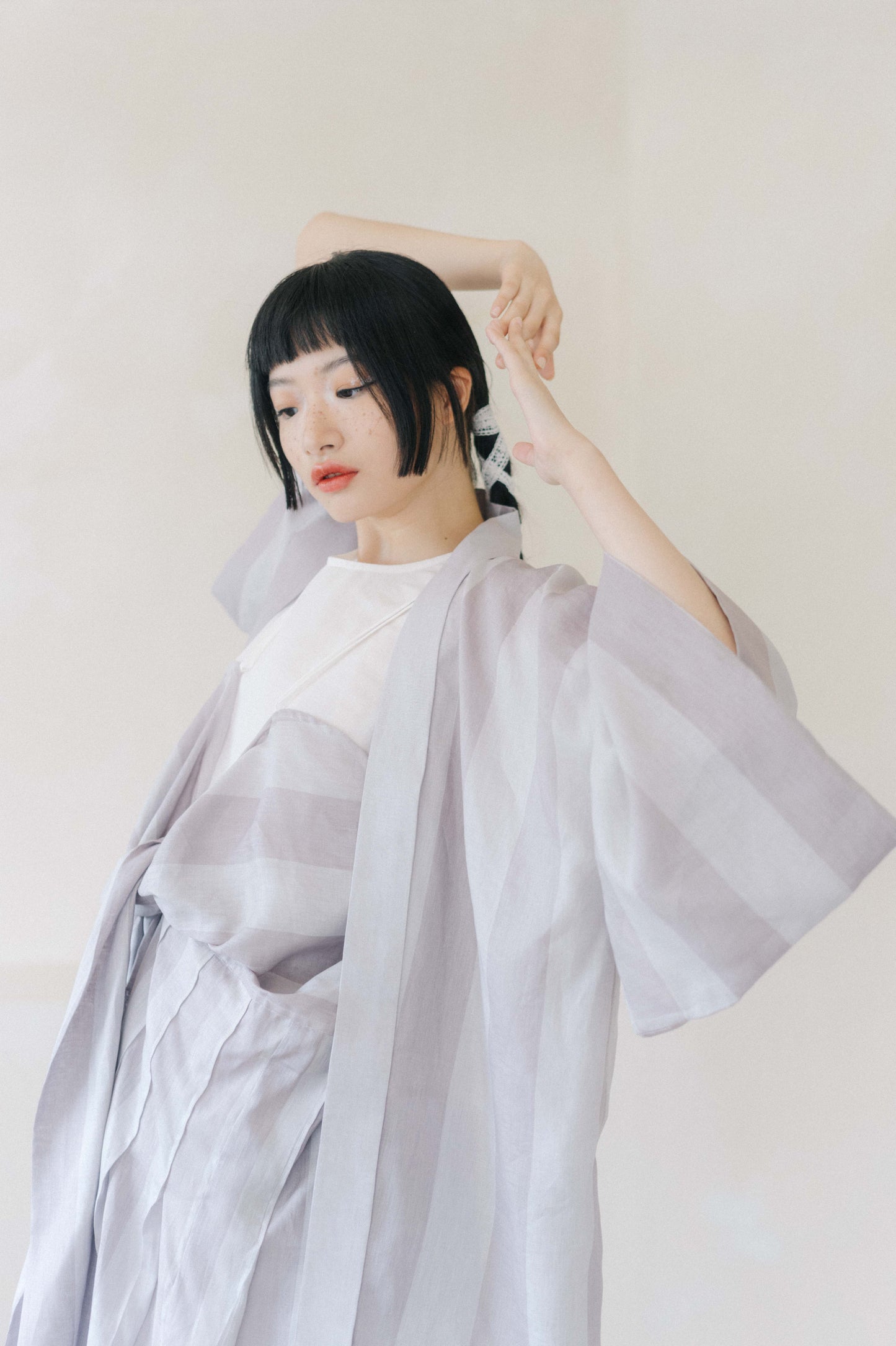 linen strip kimono (in-stock)