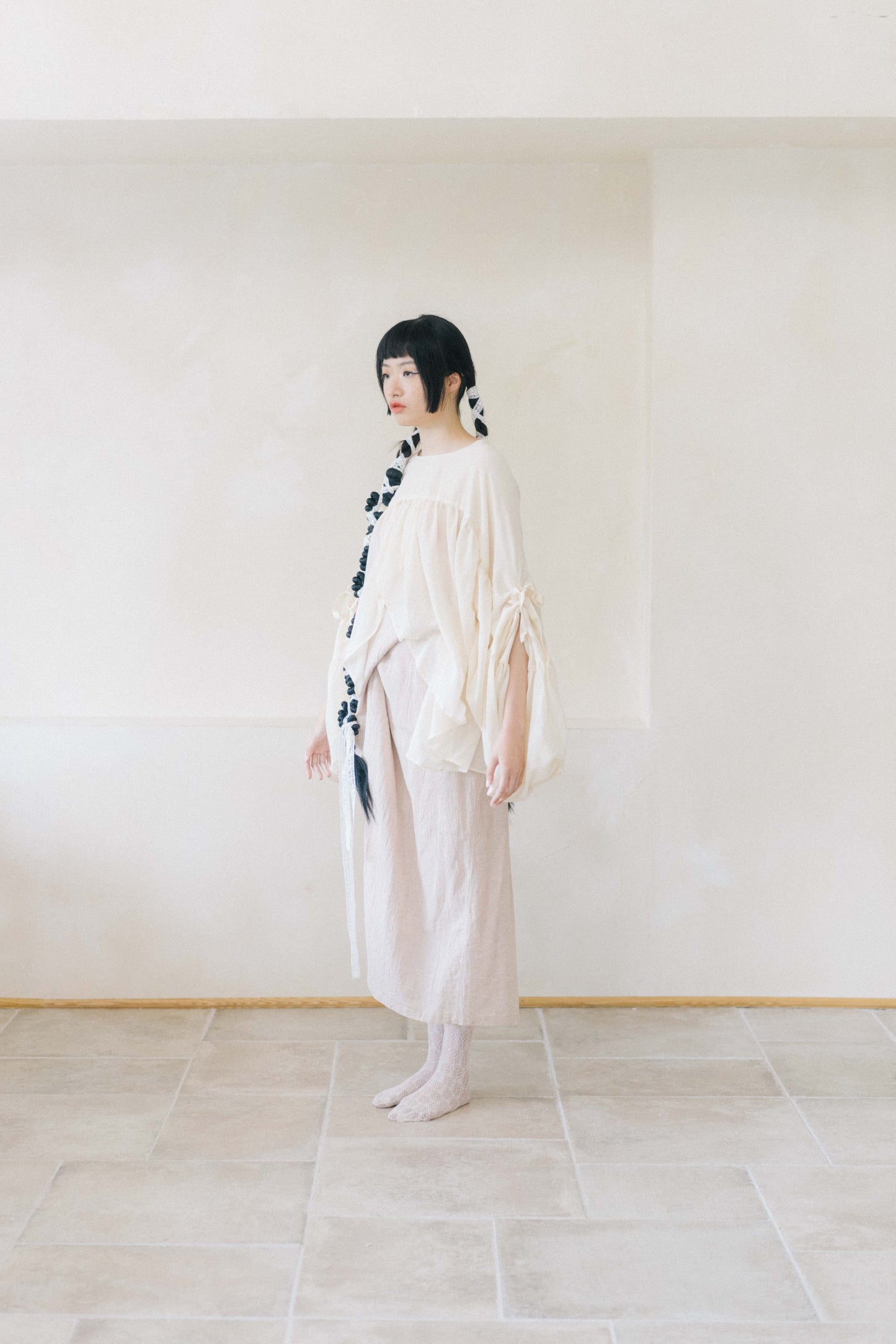 wide sleeved with gathering double layers top - beige (in-stock)