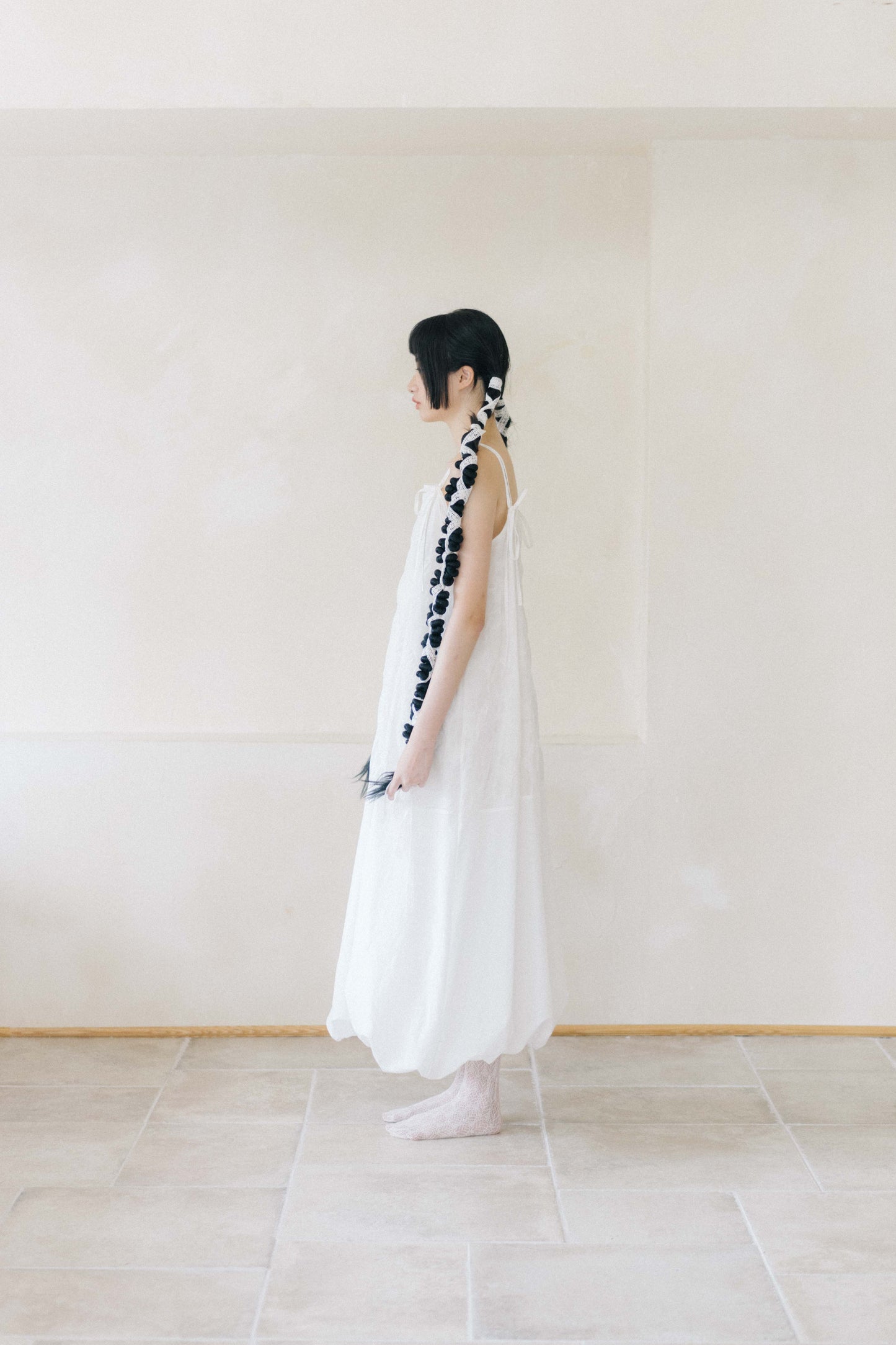 salt shrinking cloud strap dress (in-stock)