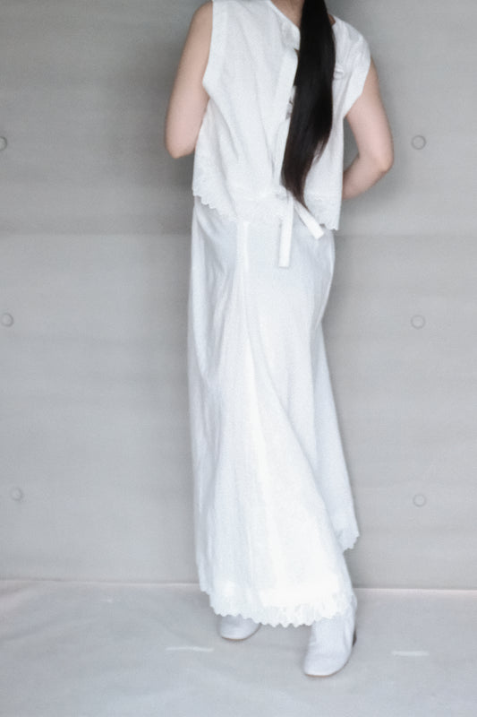 pleated -cotton lace vest top