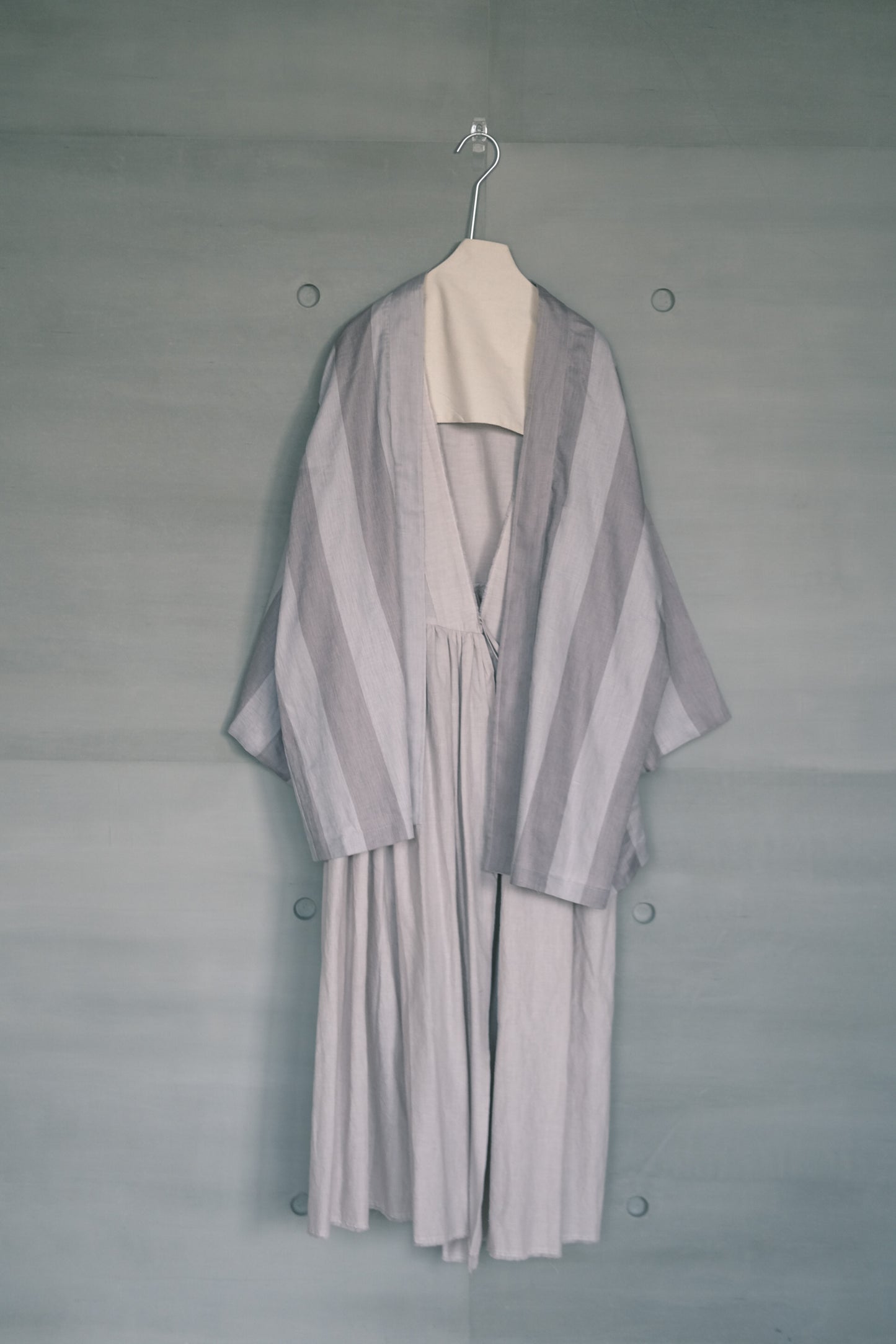 linen strip kimono (pre-order)