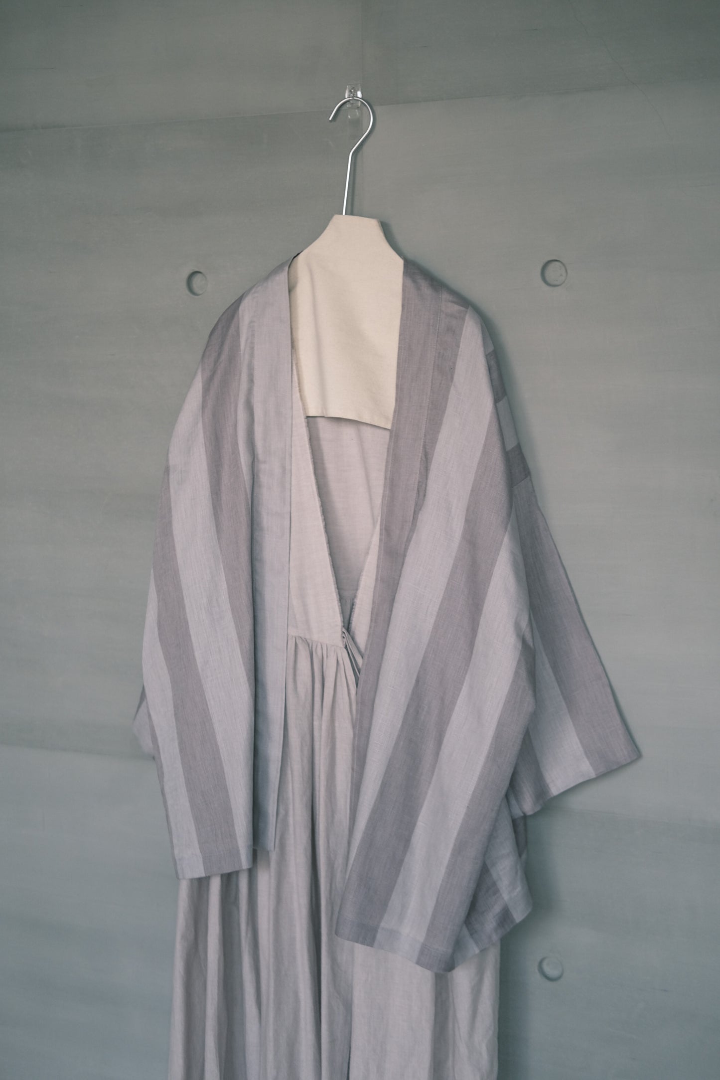 linen strip kimono (pre-order)