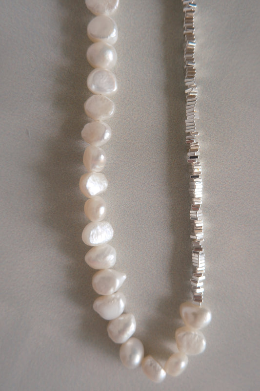 pearl with silver beads necklace