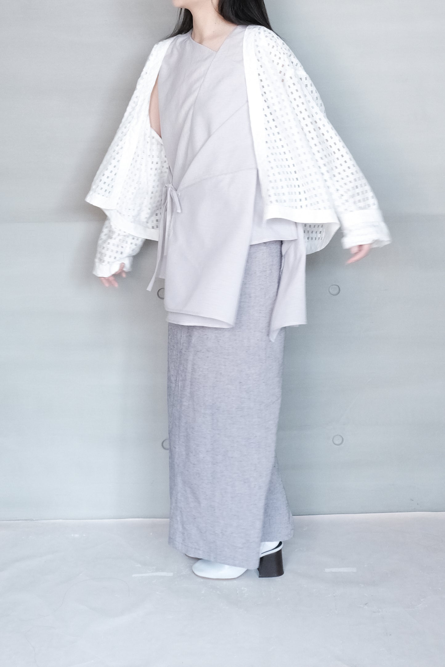 subtle checked lightweight cover (in-stock)
