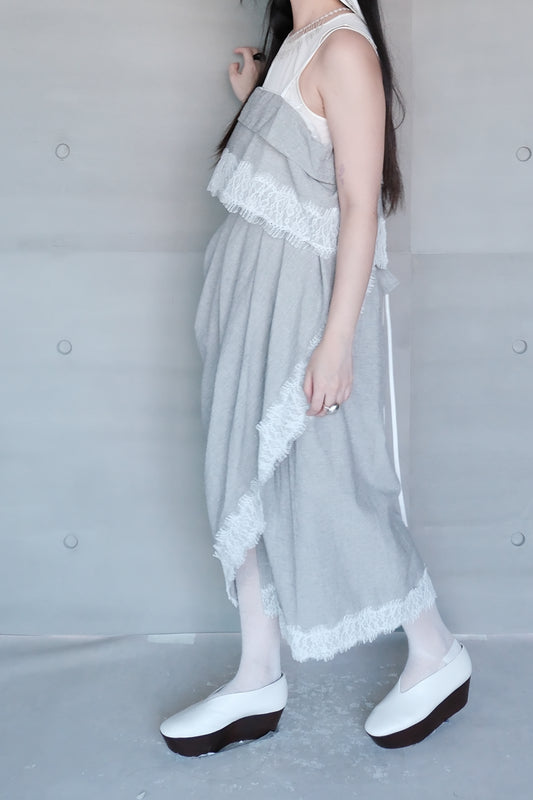 asymmetrical apron skirt with lace trims (pre-order)