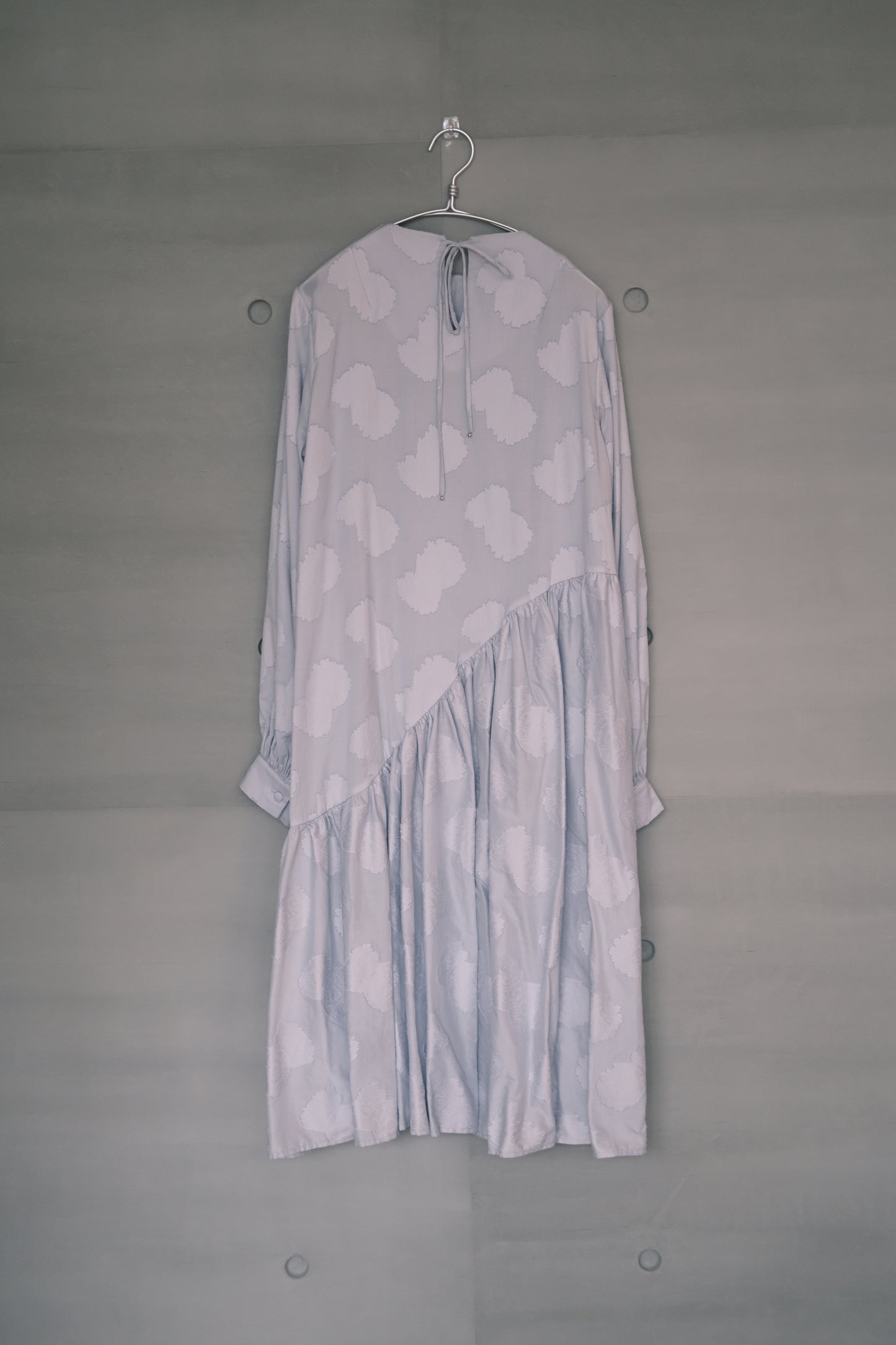 blue embellished gathering midi dress (in-stock)