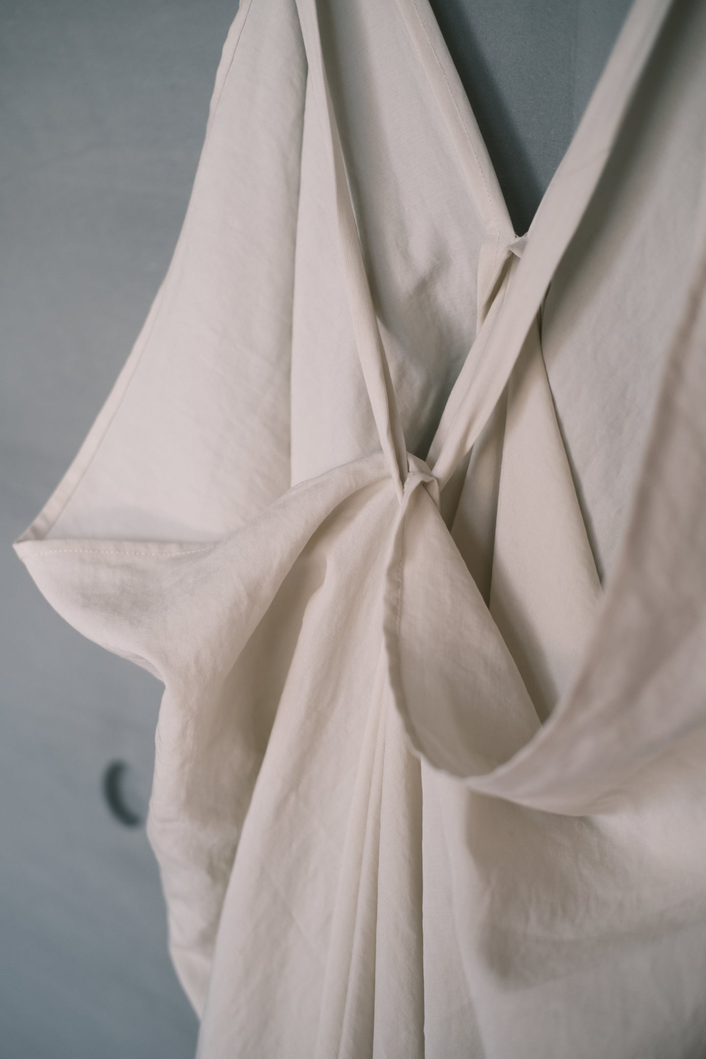 square-cut backless dress (in-stock)