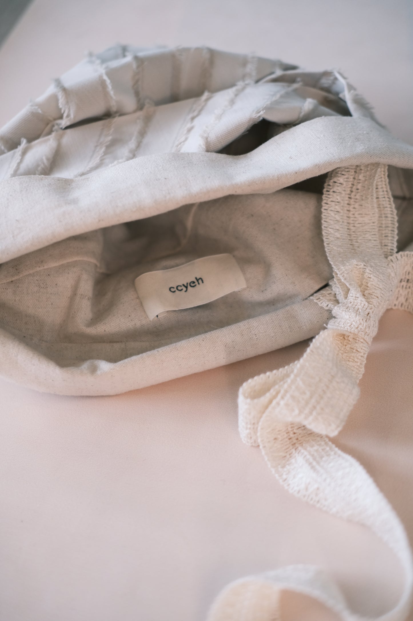 soft cloche hat - stripe beige (pre-order)