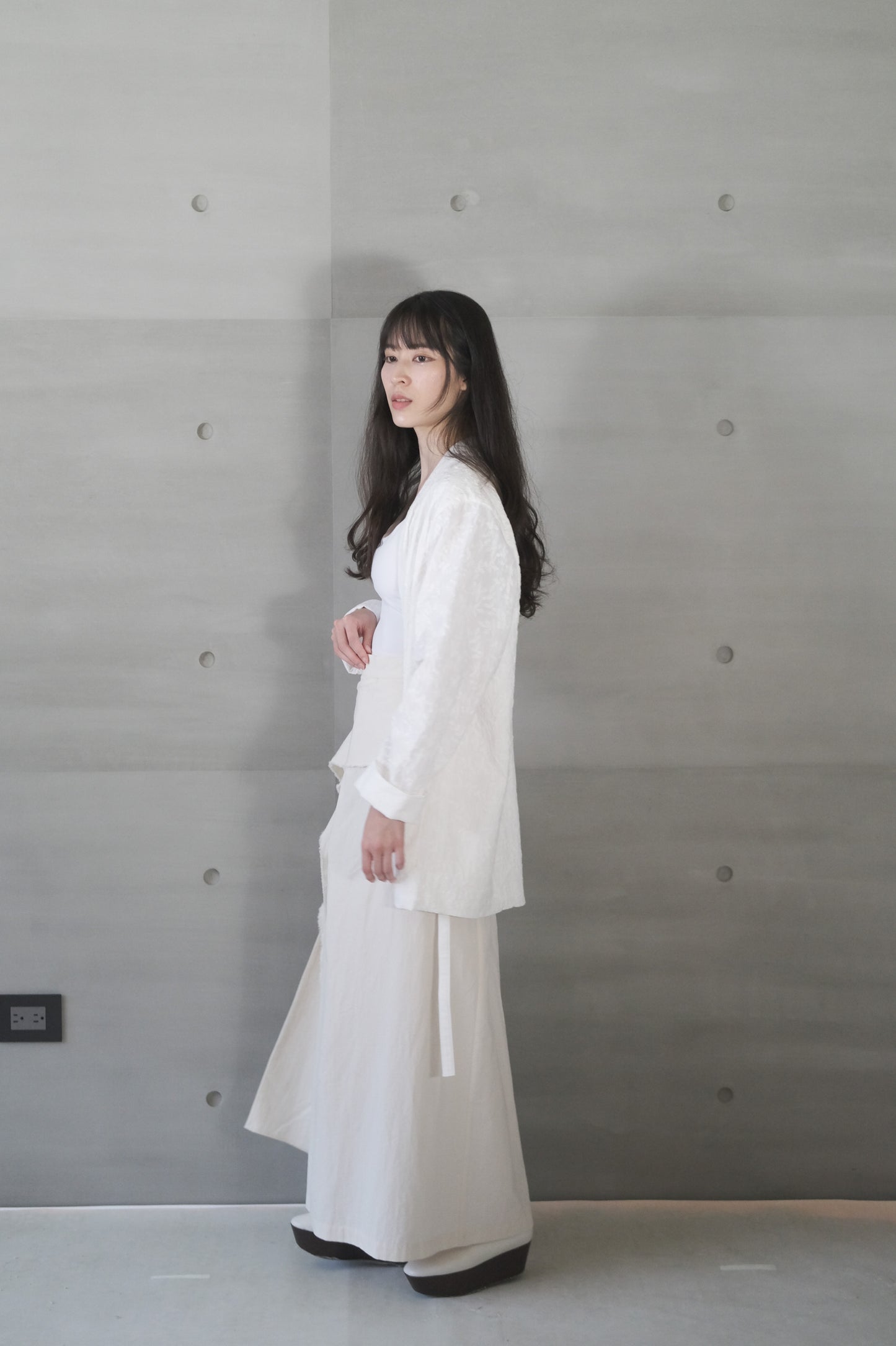 cotton-linen pleated wide ivory pants (pre-order)
