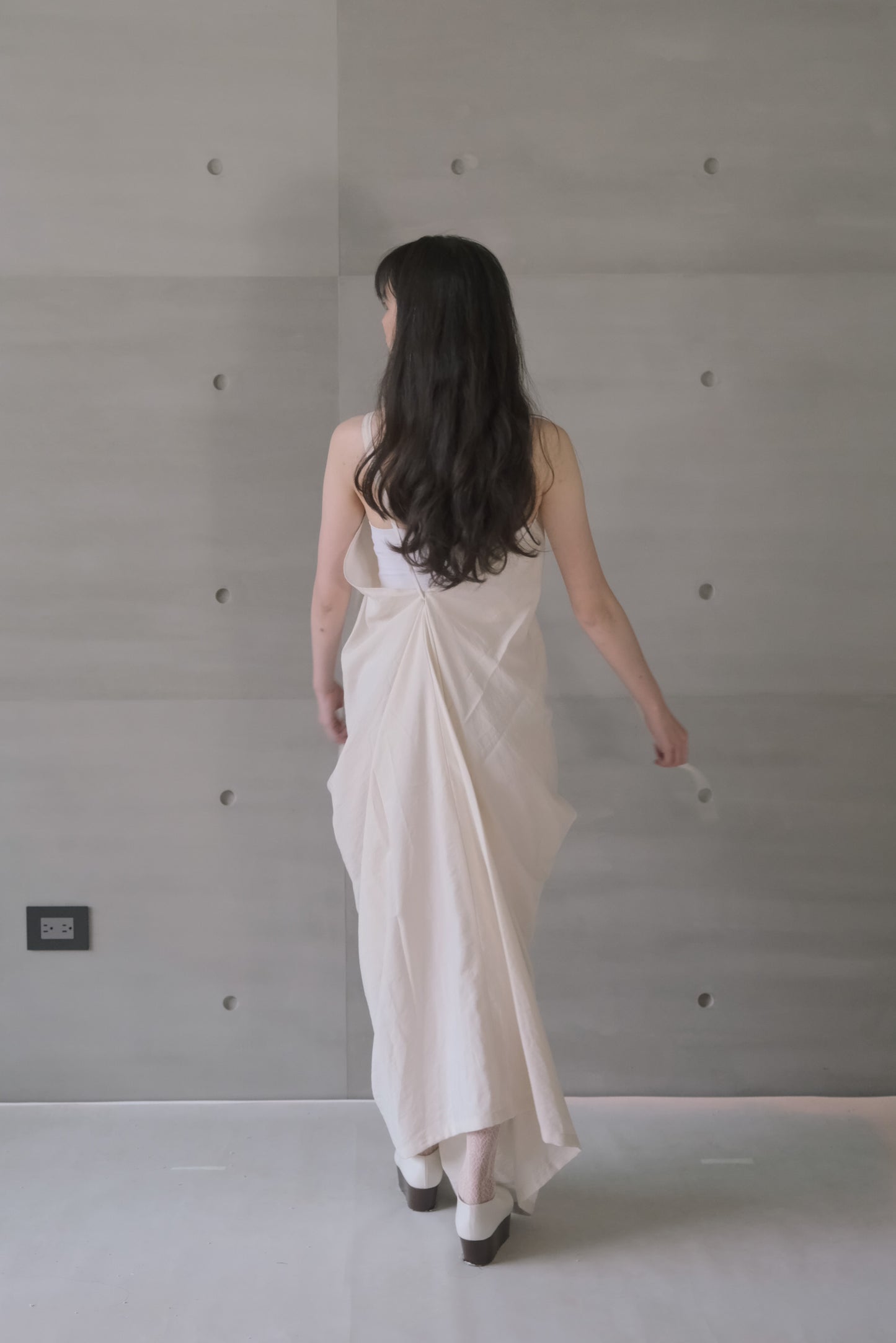 square-cut backless dress (in-stock)