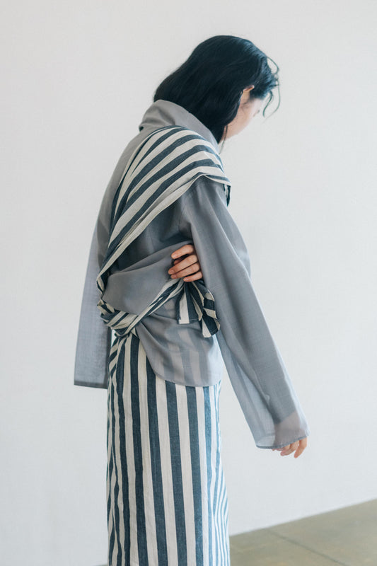 oversized tied-neck top (in-stock)