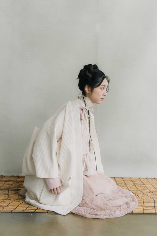 beige oversized kimono jacket （pre-order)
