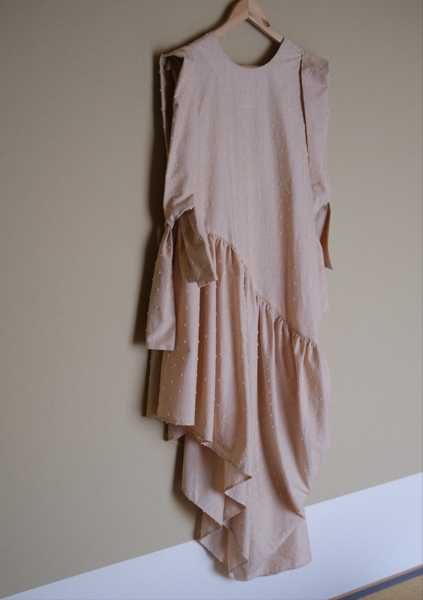 non-dyed organic asymmetric shirring dress (in-stock)