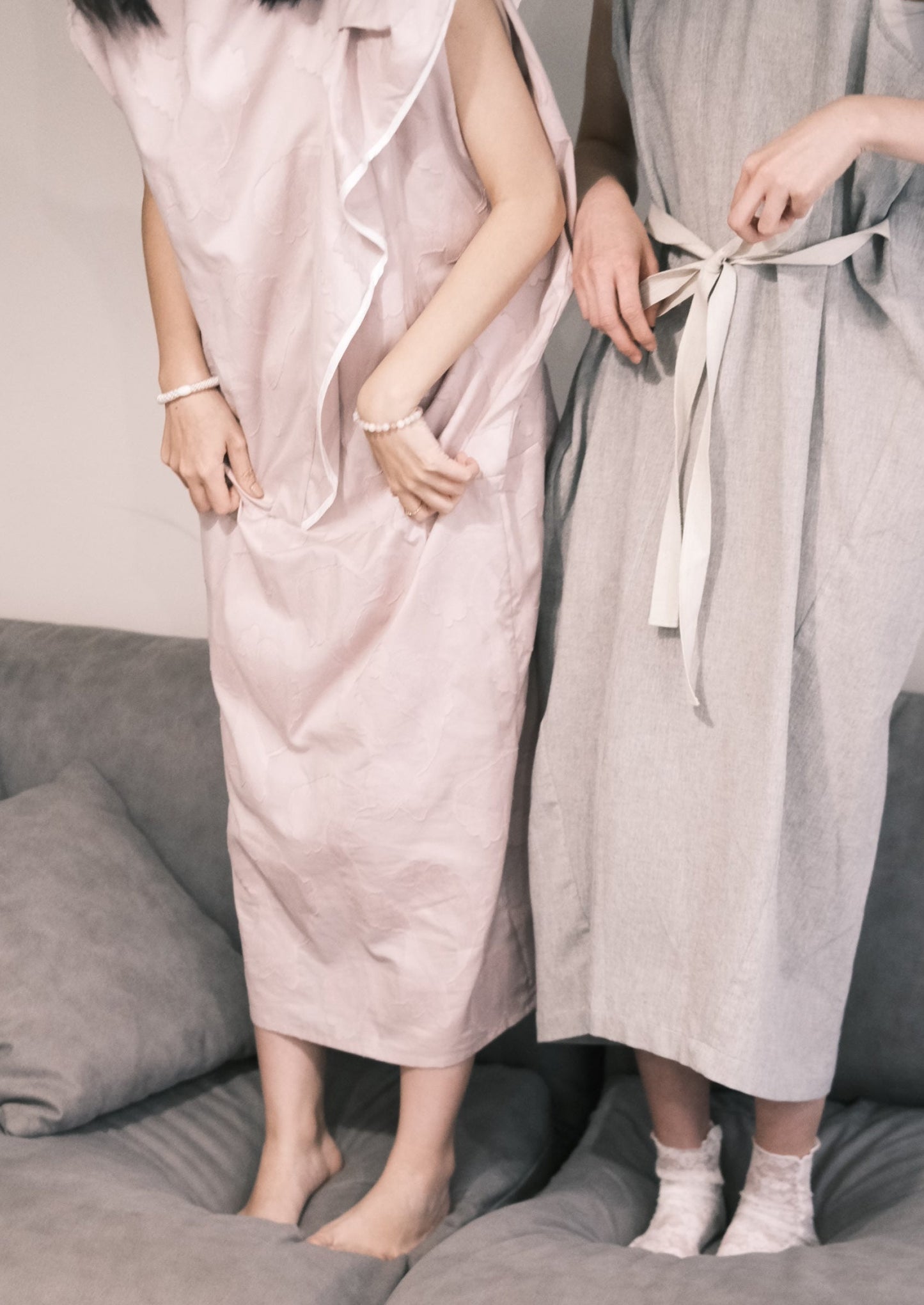 asymmetric cut midi dress ( in-stock)