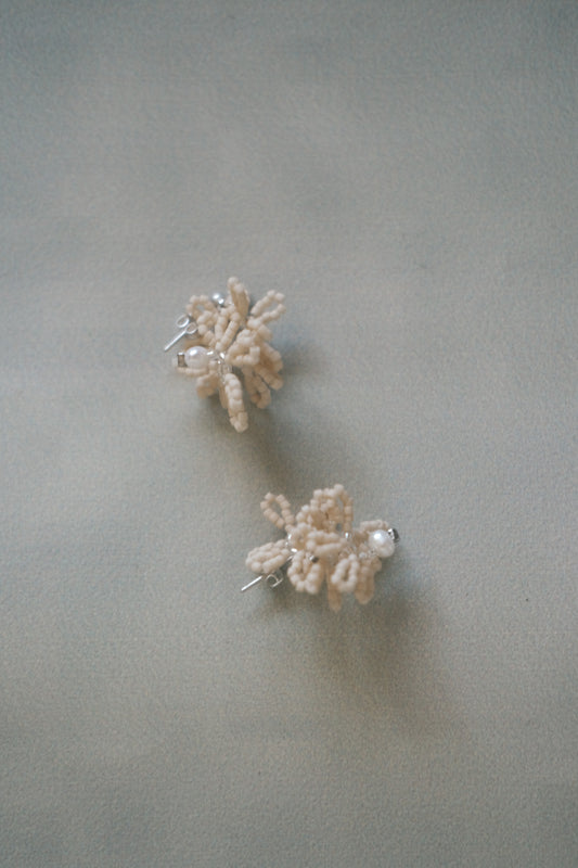 pink handmade beads earrings (pre-order)