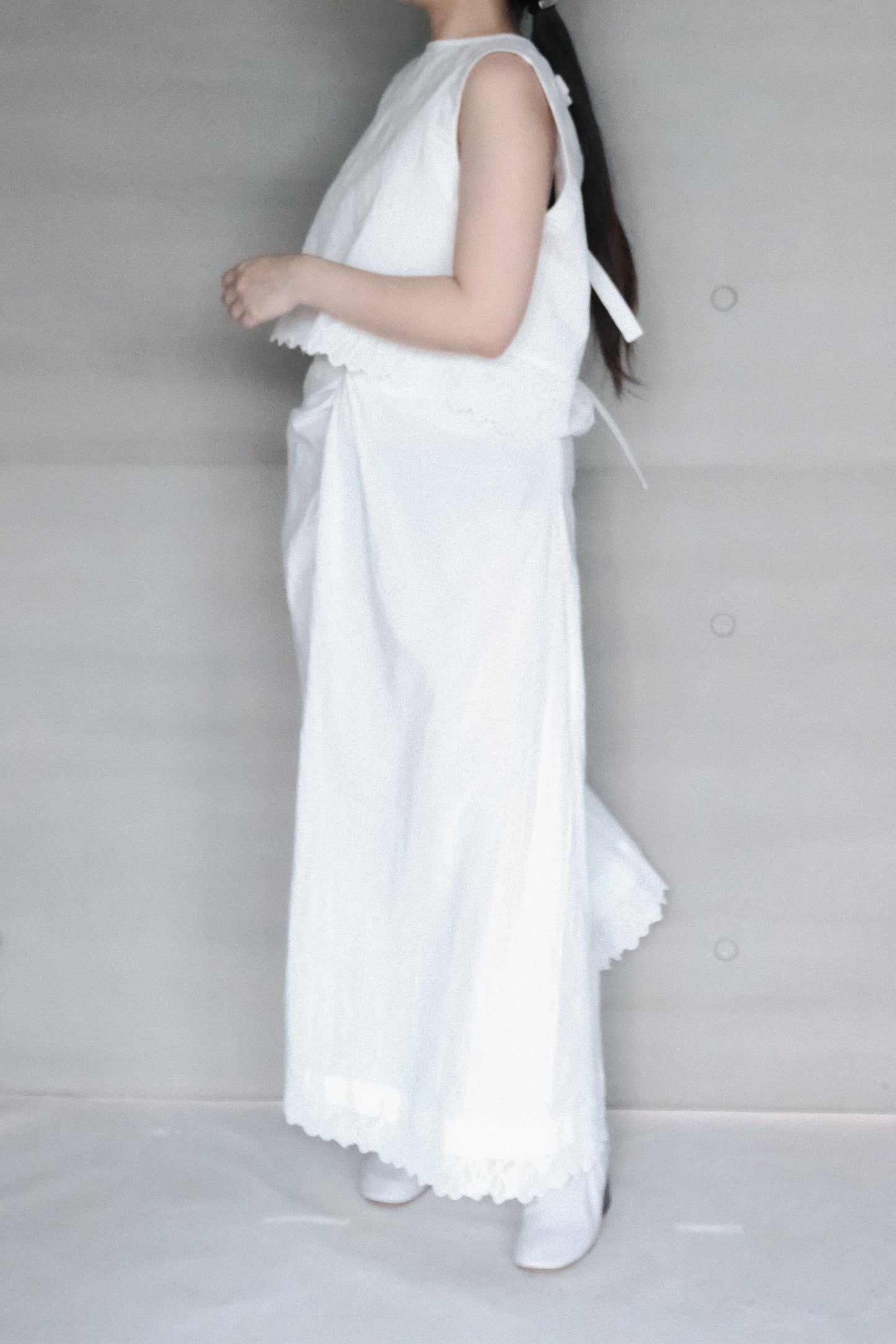 pleated -cotton lace vest top