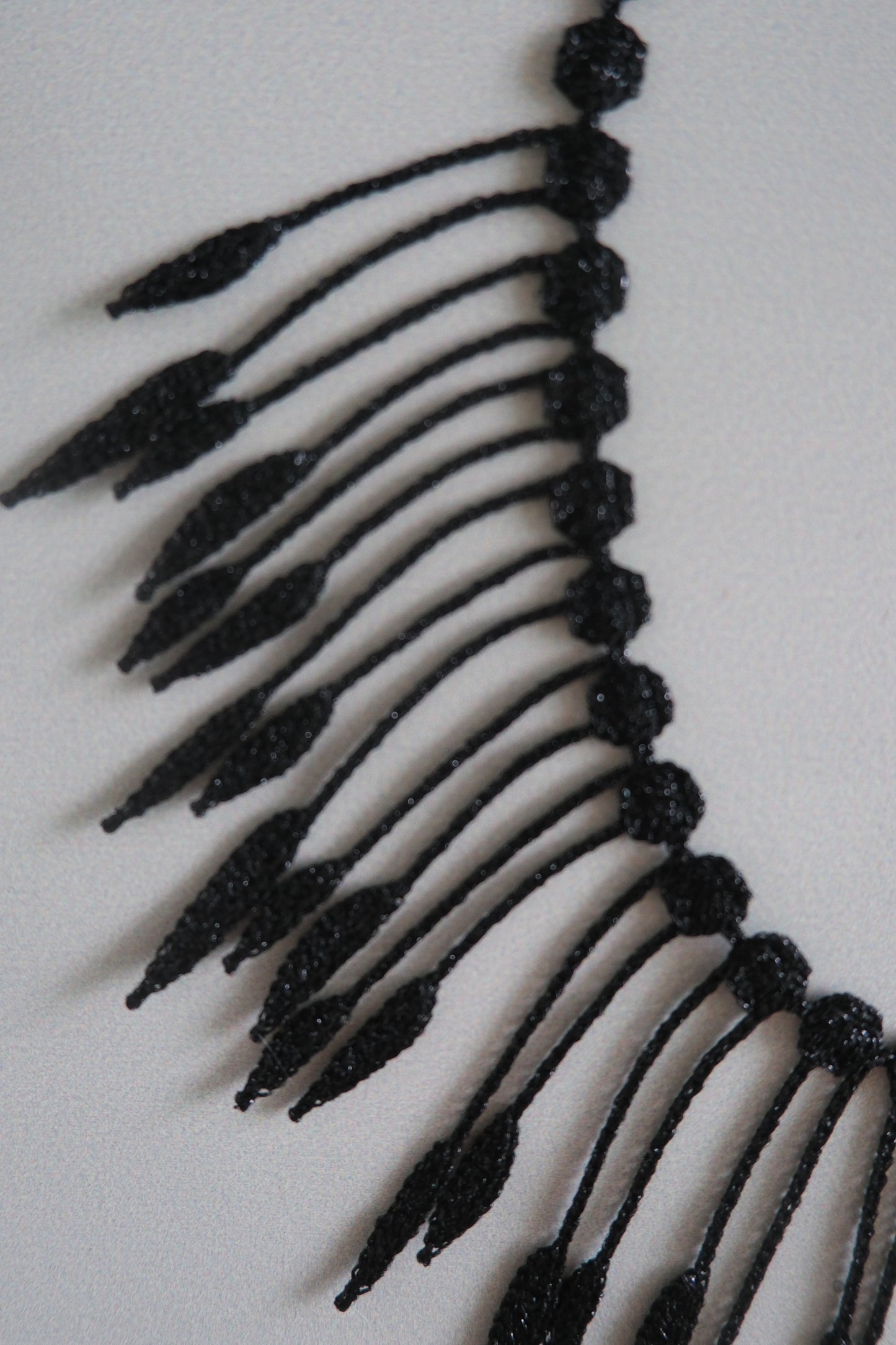 triple 000 刺繡植物項鍊 - black (in-stock)