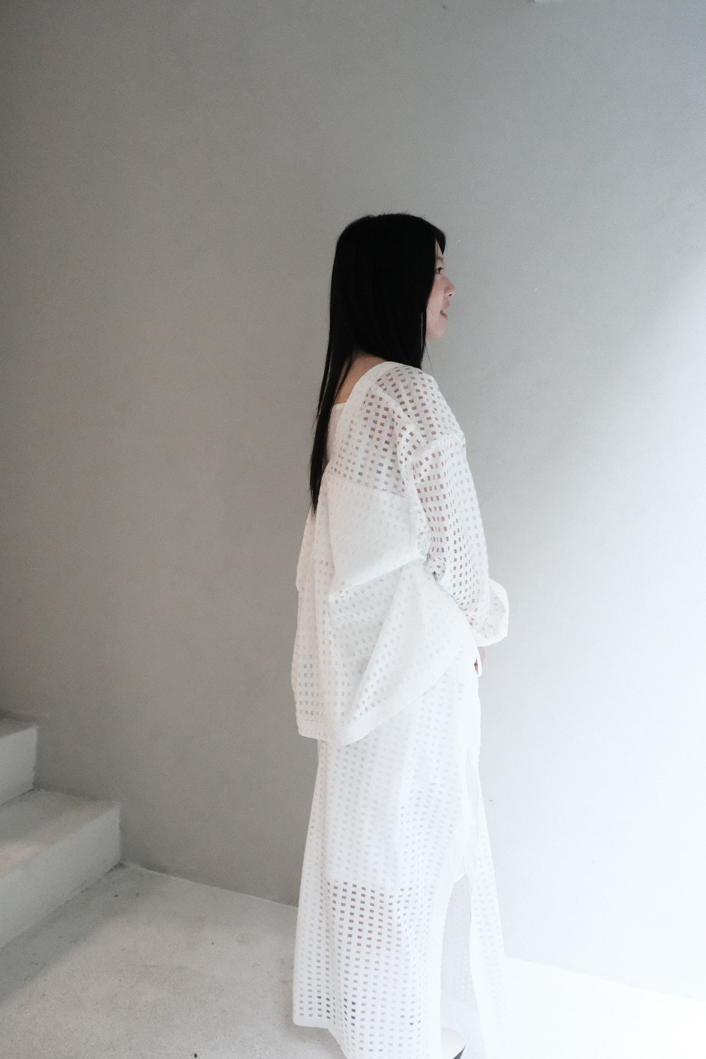 subtle checked lightweight cover (in-stock)