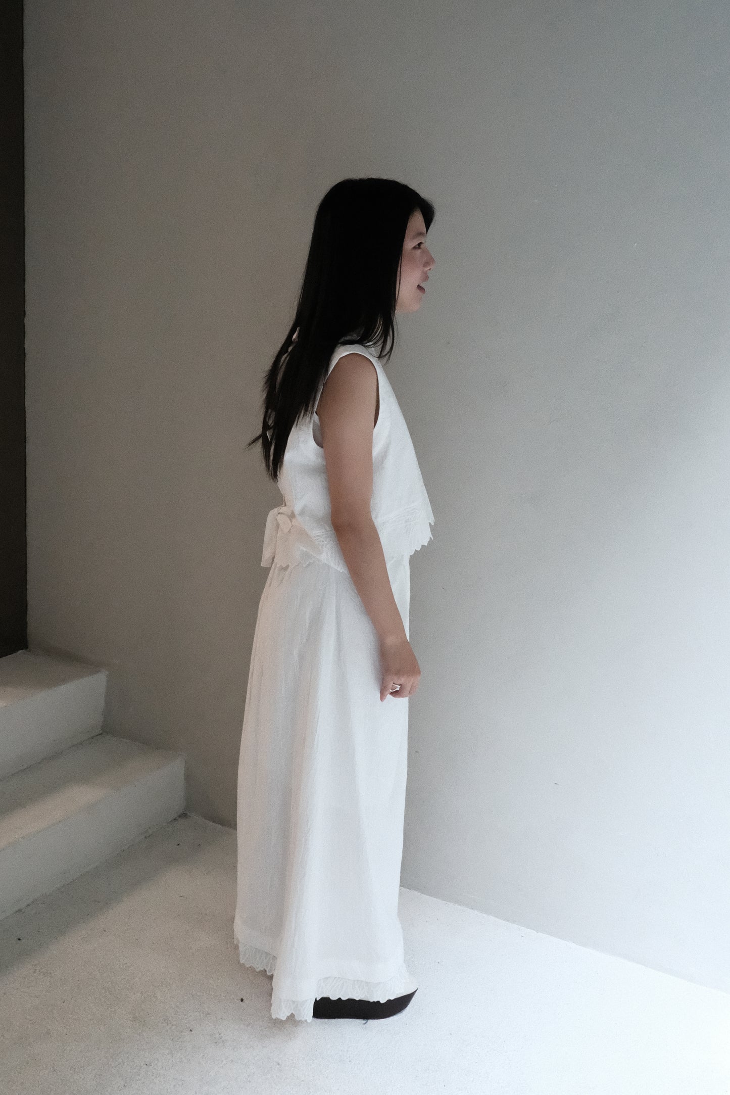 twisted pleated -cotton lace skirt