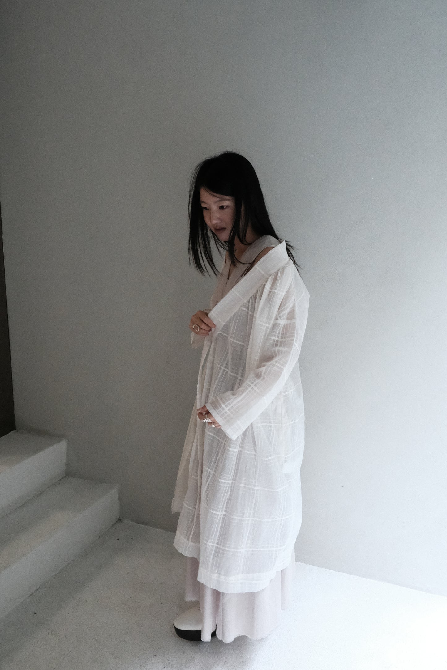 sheer cotton checked mandarin long cover (in-stock)