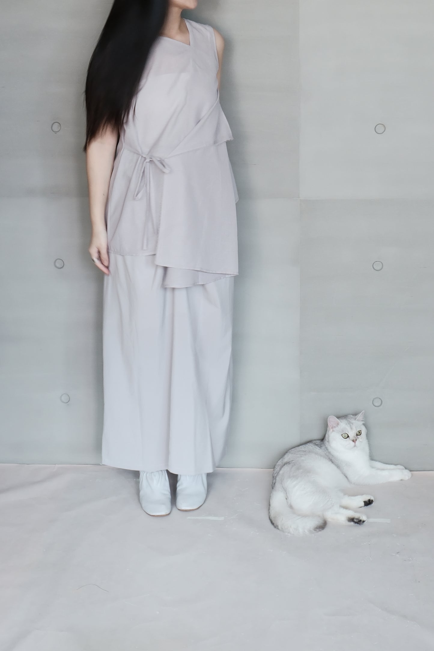 asymmetric dual-way tie vest - grey (in-stock)