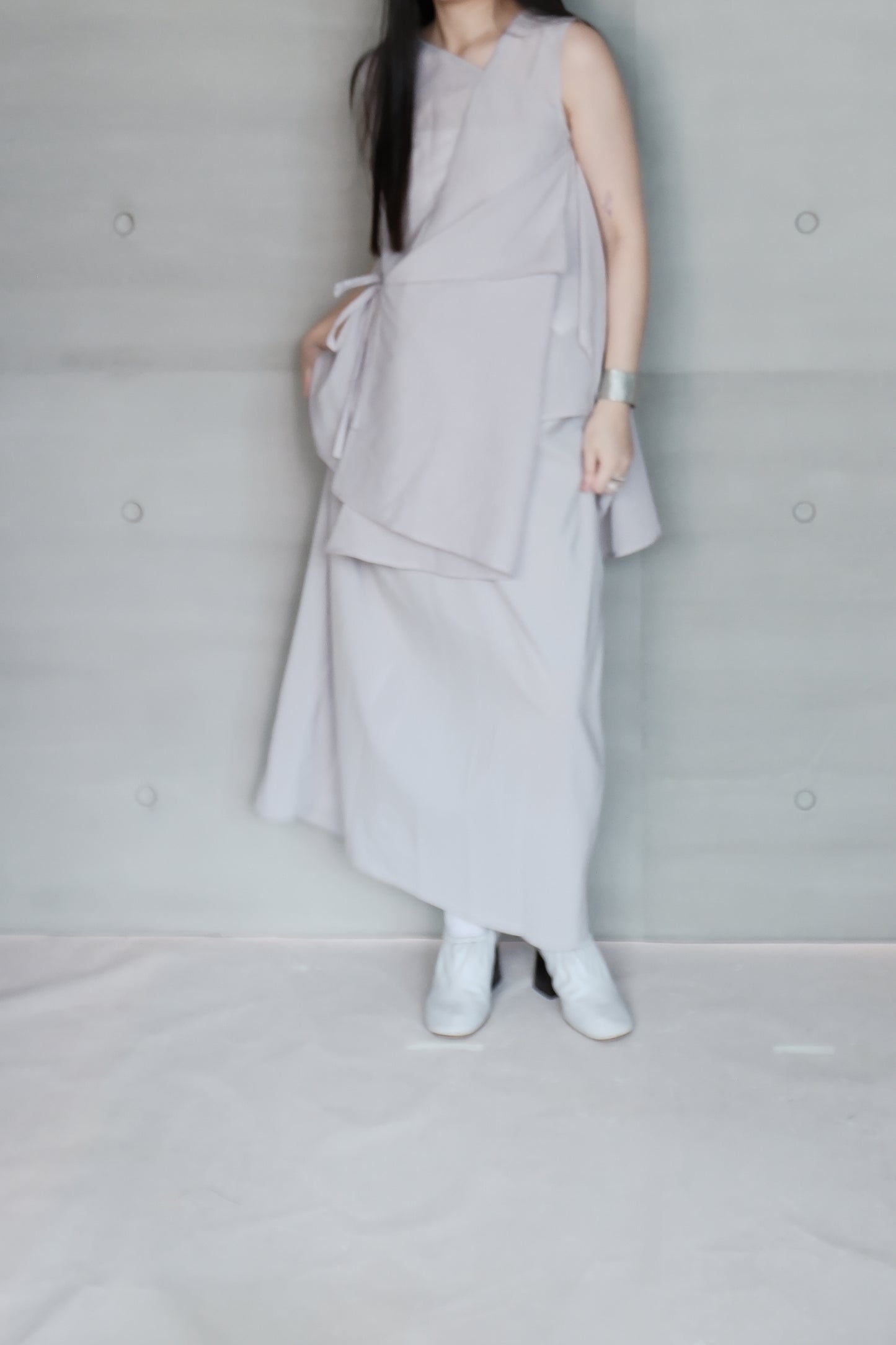 asymmetric dual-way tie vest - grey (in-stock)