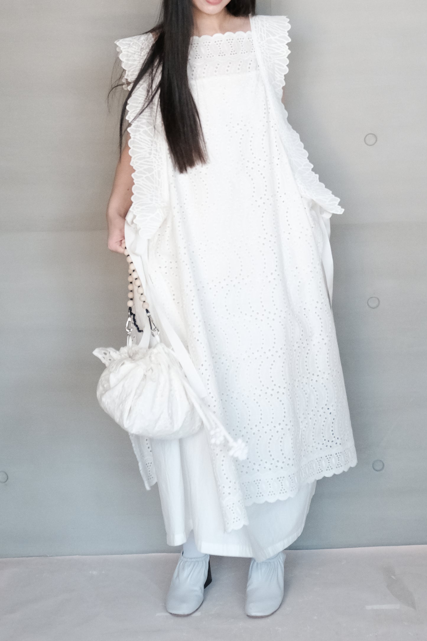 soft wings slip lace dress ( last piece)