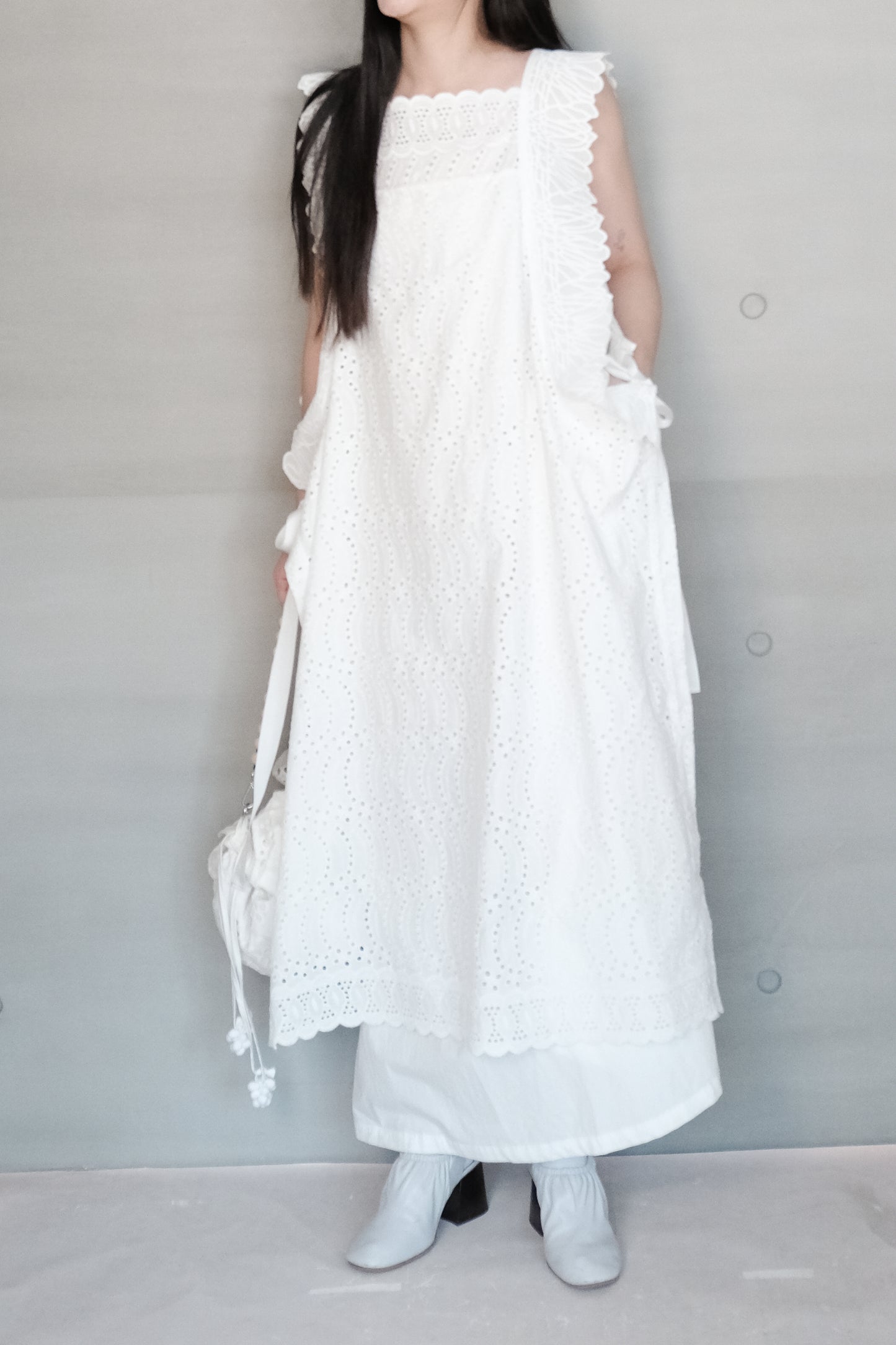 soft wings slip lace dress ( last piece)