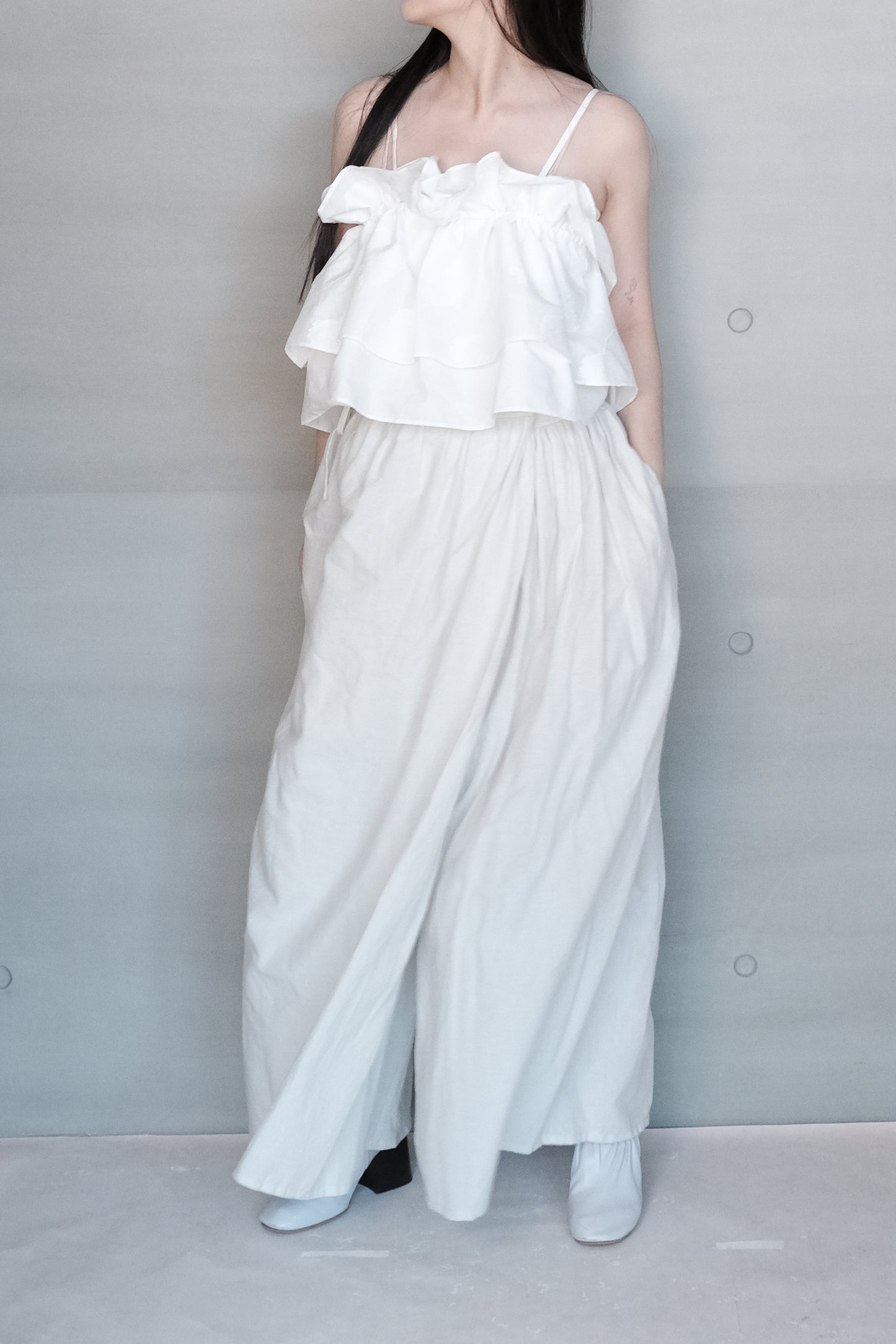 double-layer ruched crop top - white  (in-stock)