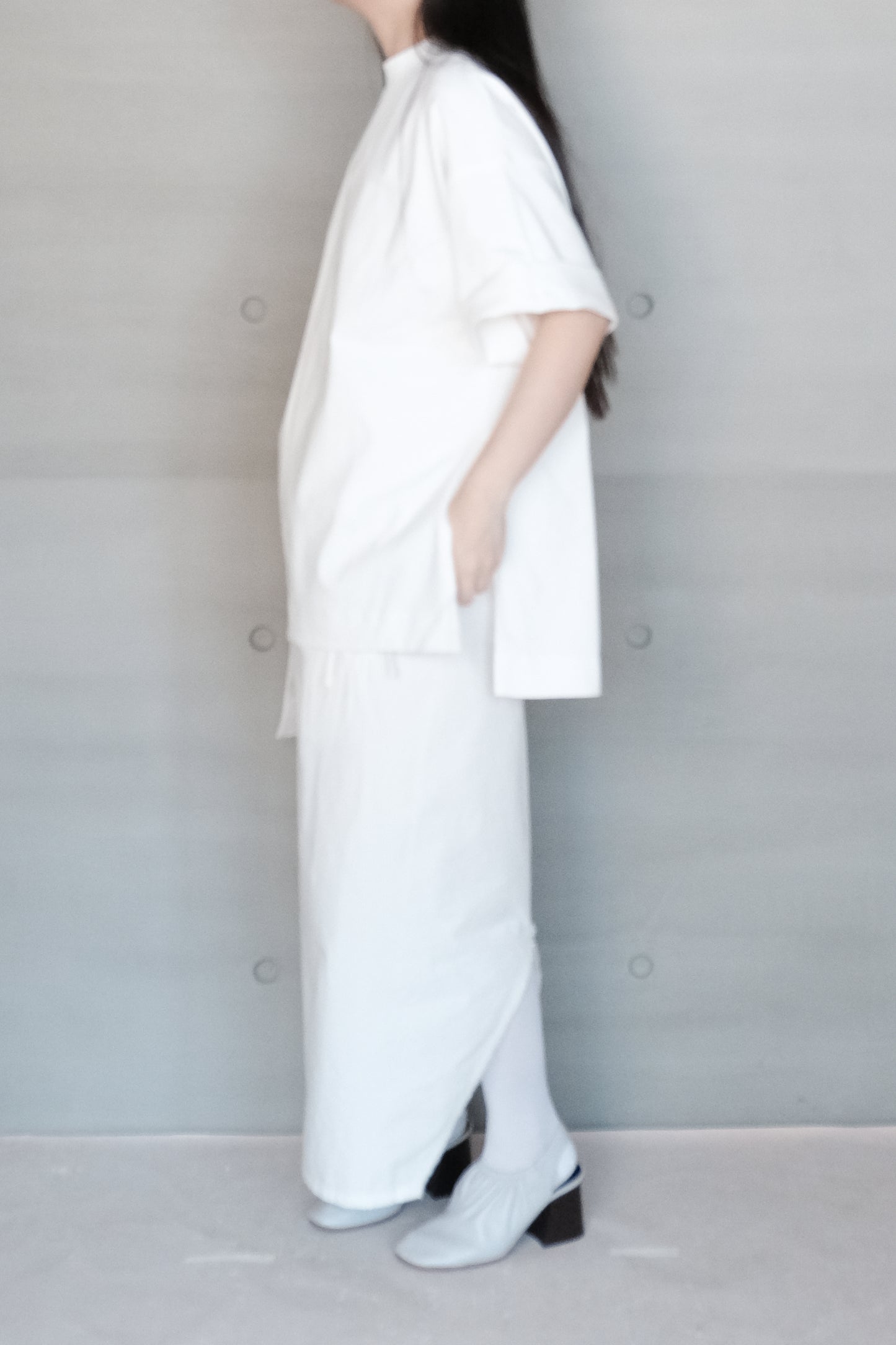embroidered logo white t-shirt