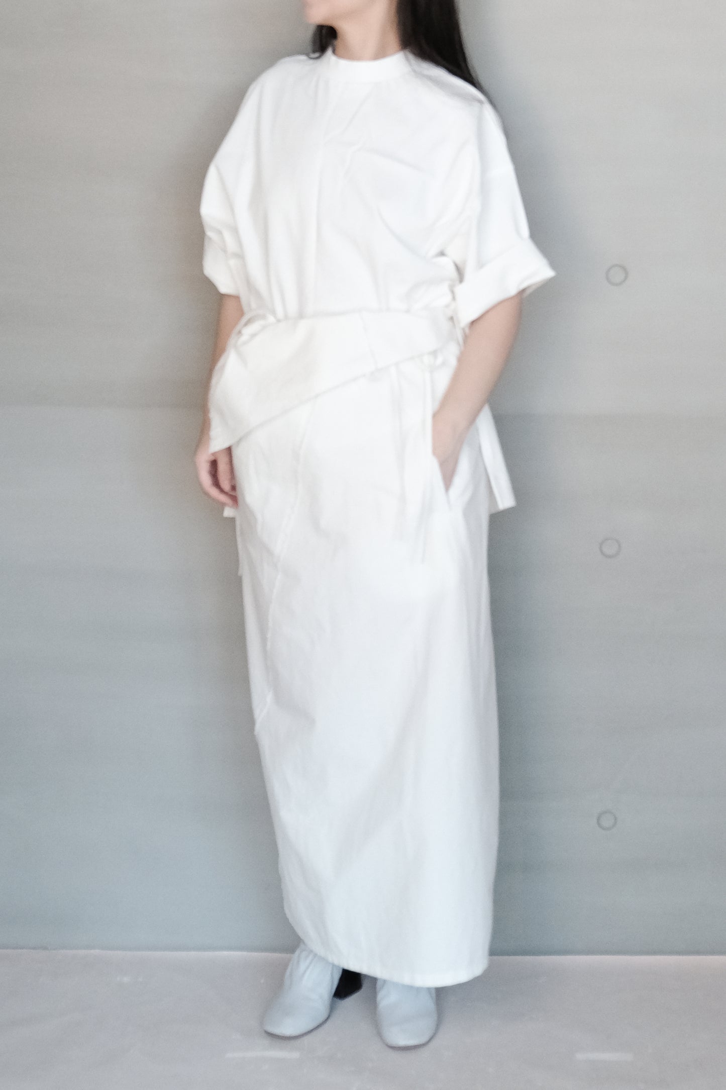 embroidered logo white t-shirt