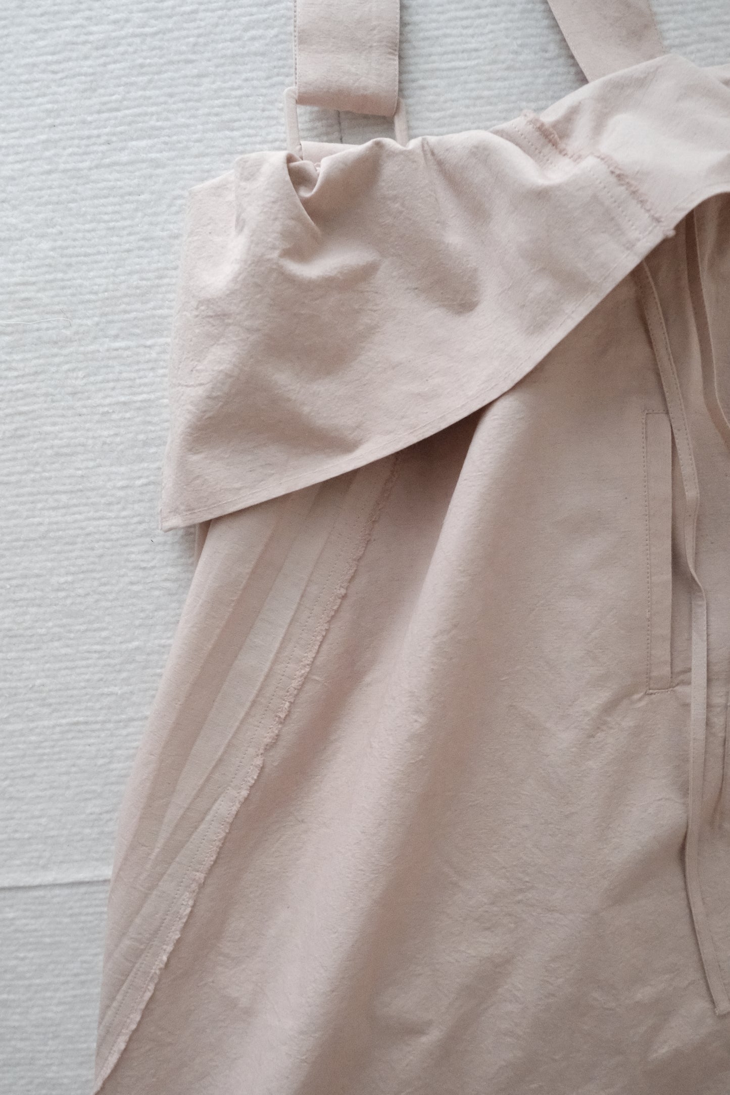 asymmetric folded line strap skirt - pink（in-stock)