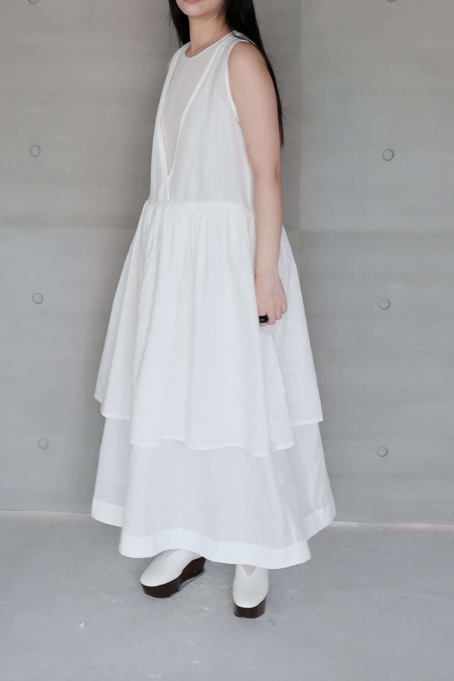 Ink-splattered layered white cotton and linen dress (pre-order)