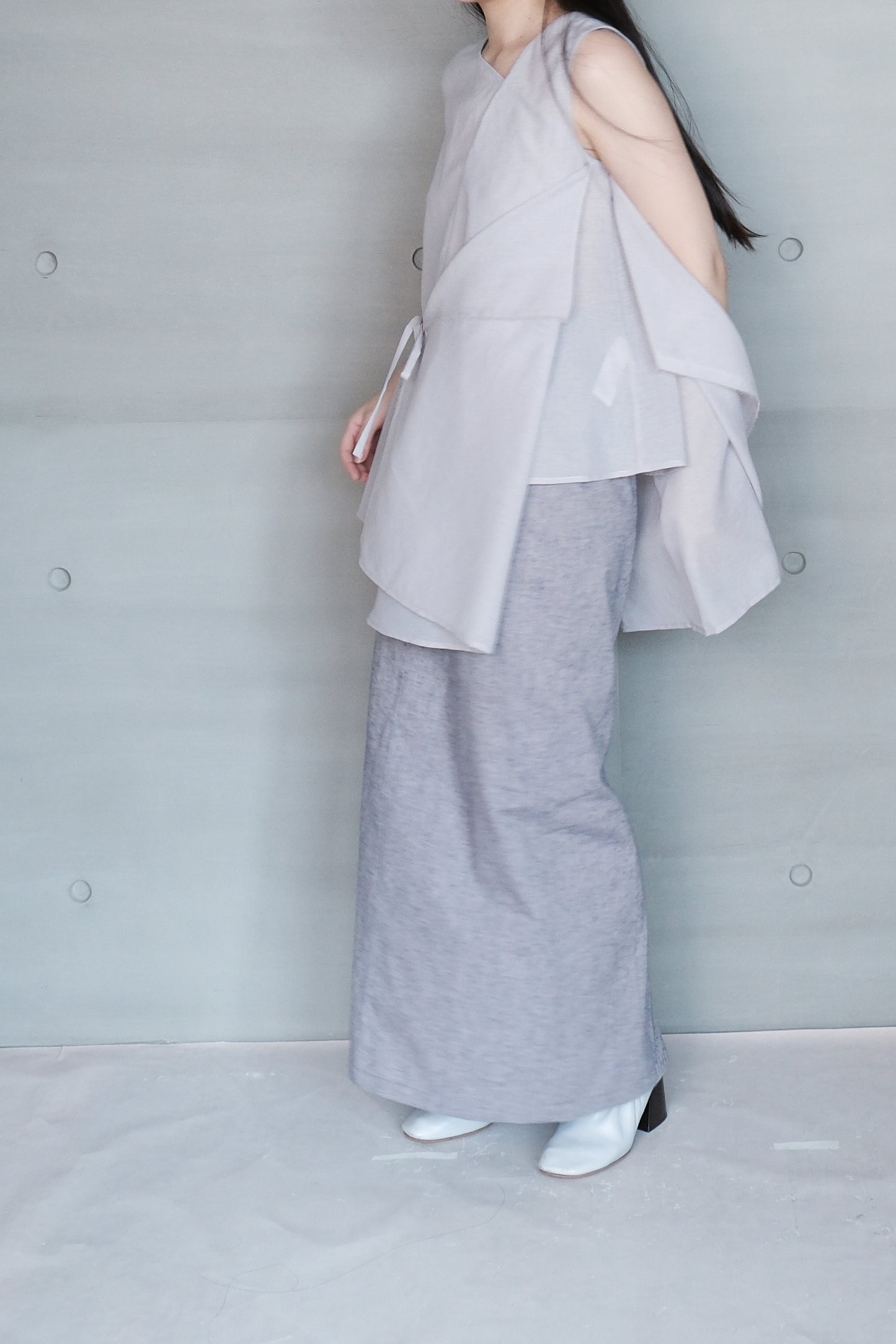 textured denim straight skirt - purple ( limited item)