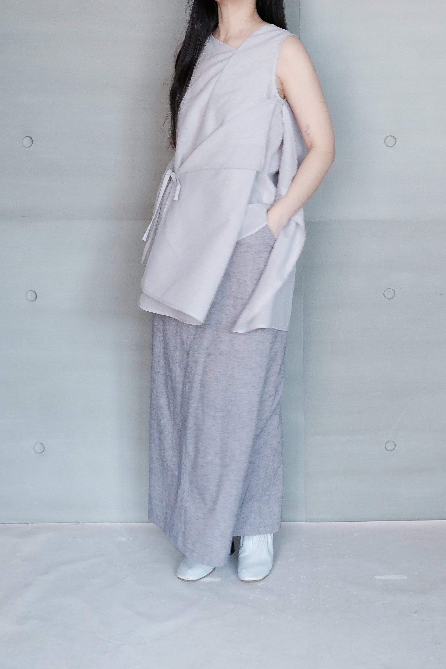 textured denim straight skirt - purple ( limited item)