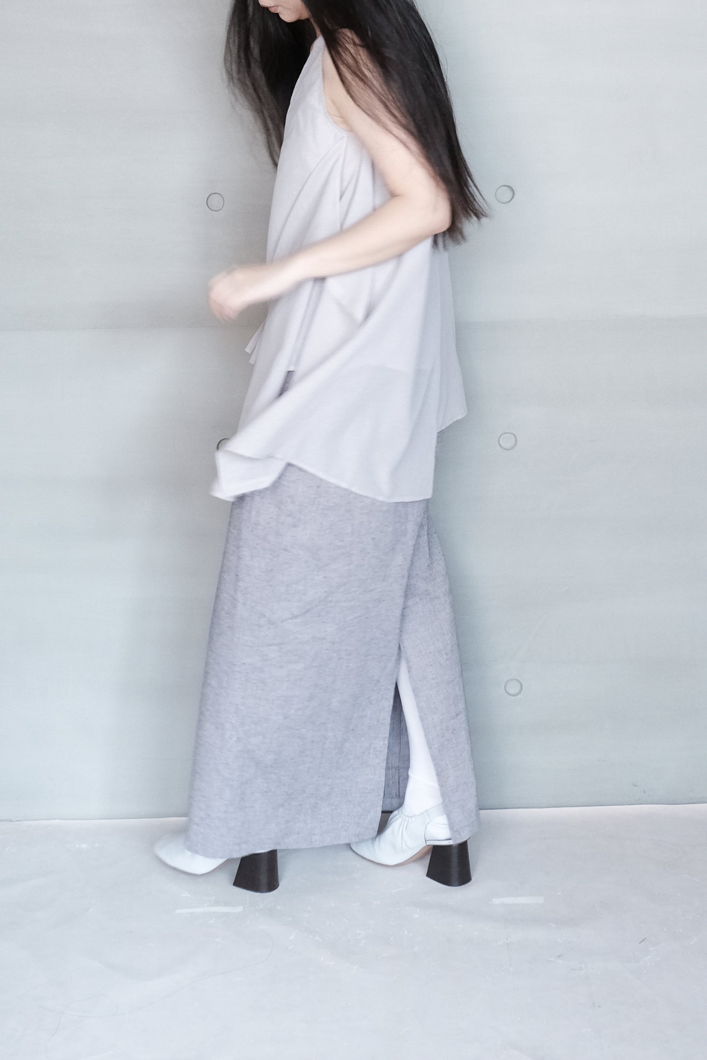 textured denim straight skirt - purple ( limited item)