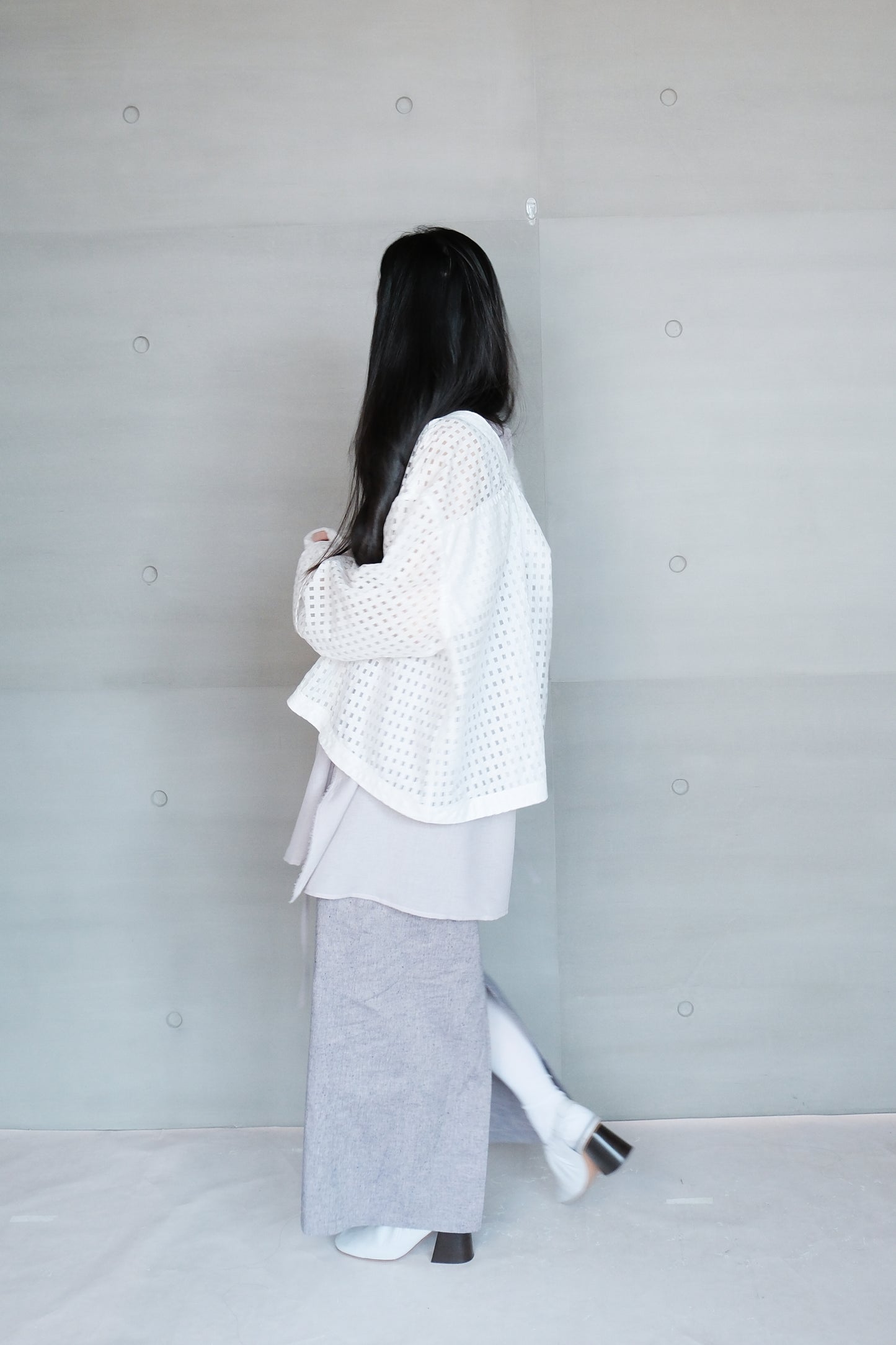 subtle checked lightweight cover (in-stock)