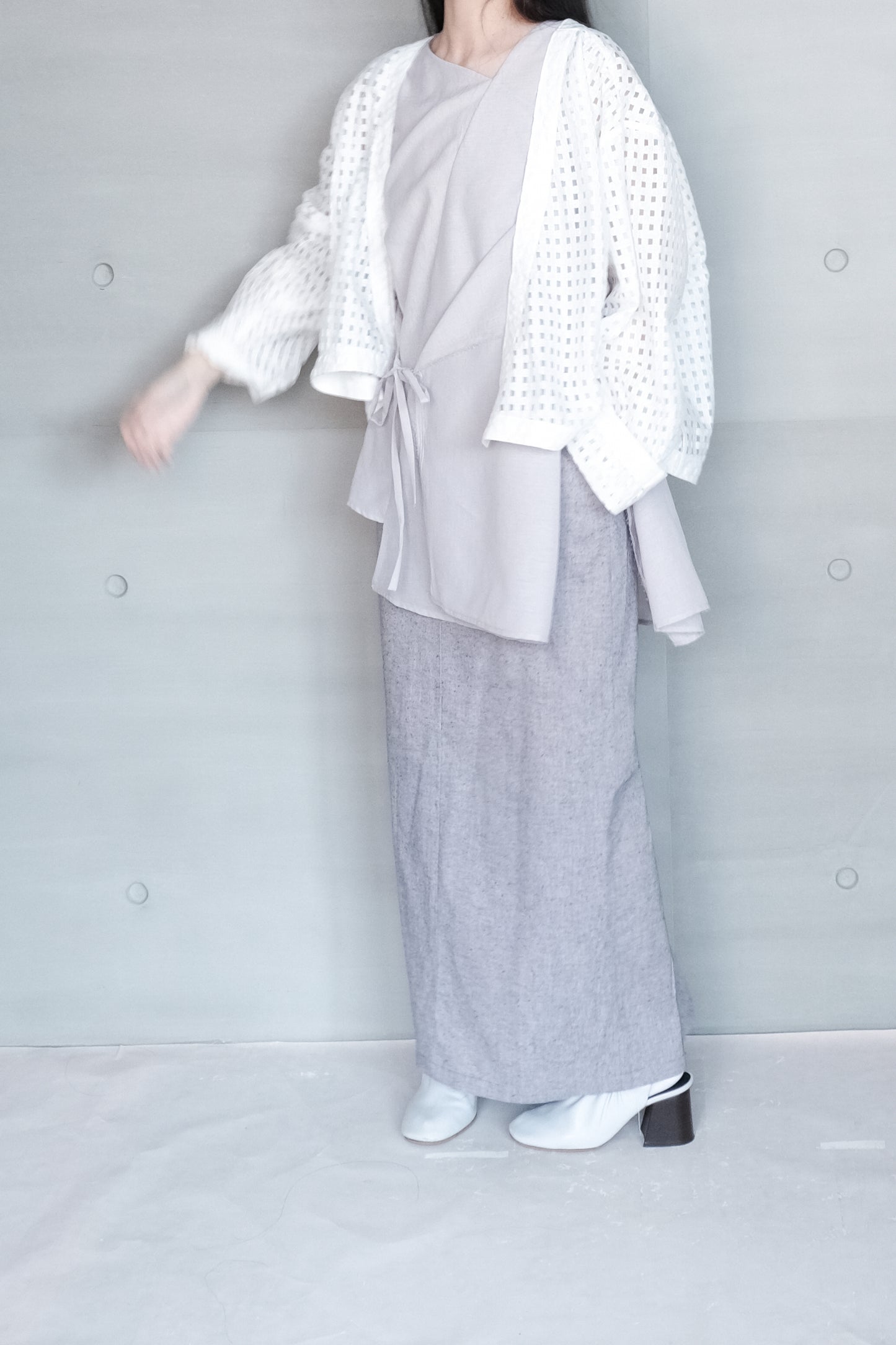 subtle checked lightweight cover (in-stock)