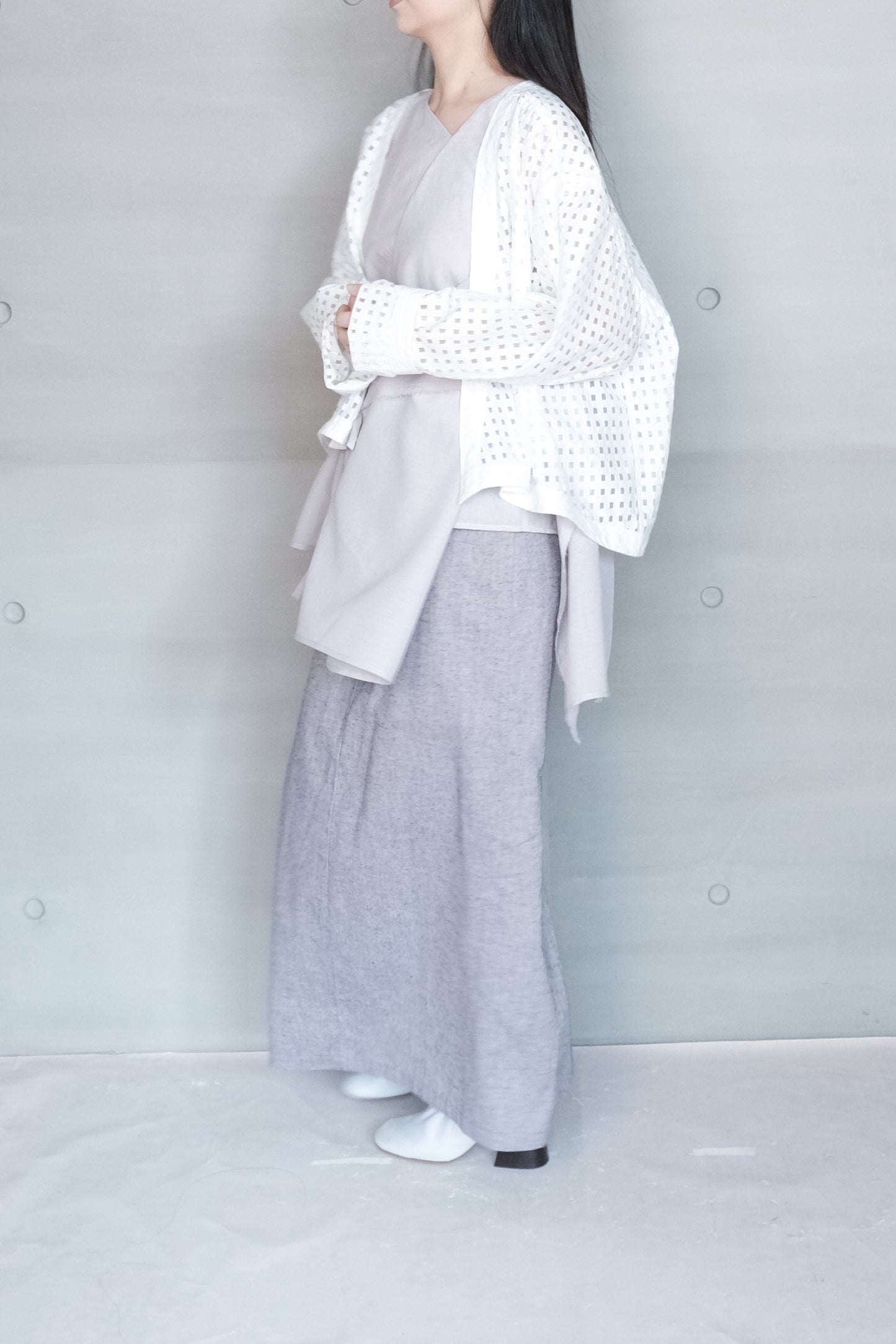 subtle checked lightweight cover (in-stock)
