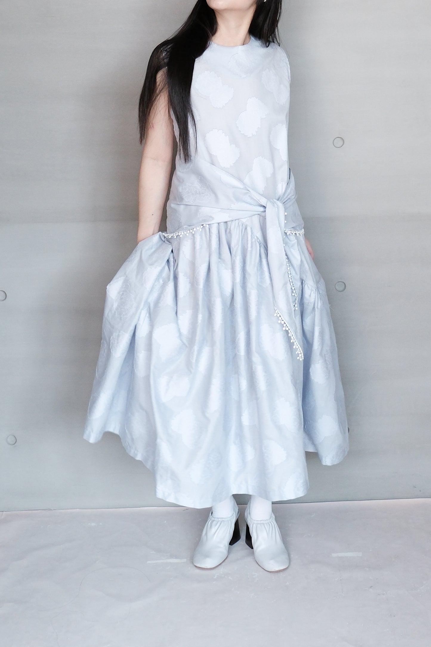 jacquard cotton gathered sleeveless dress ( in-stock)